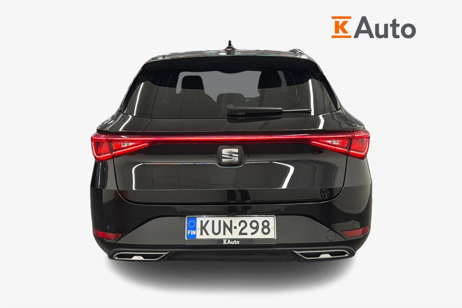 SEAT Leon Sportstourer vaihtoauto