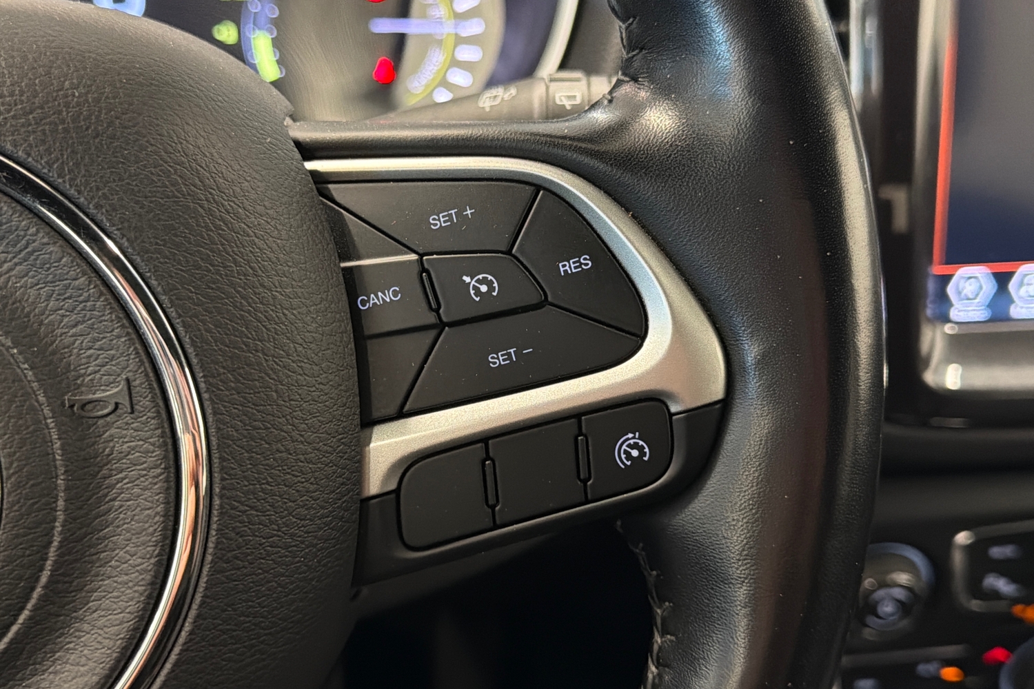Jeep Compass vaihtoauto