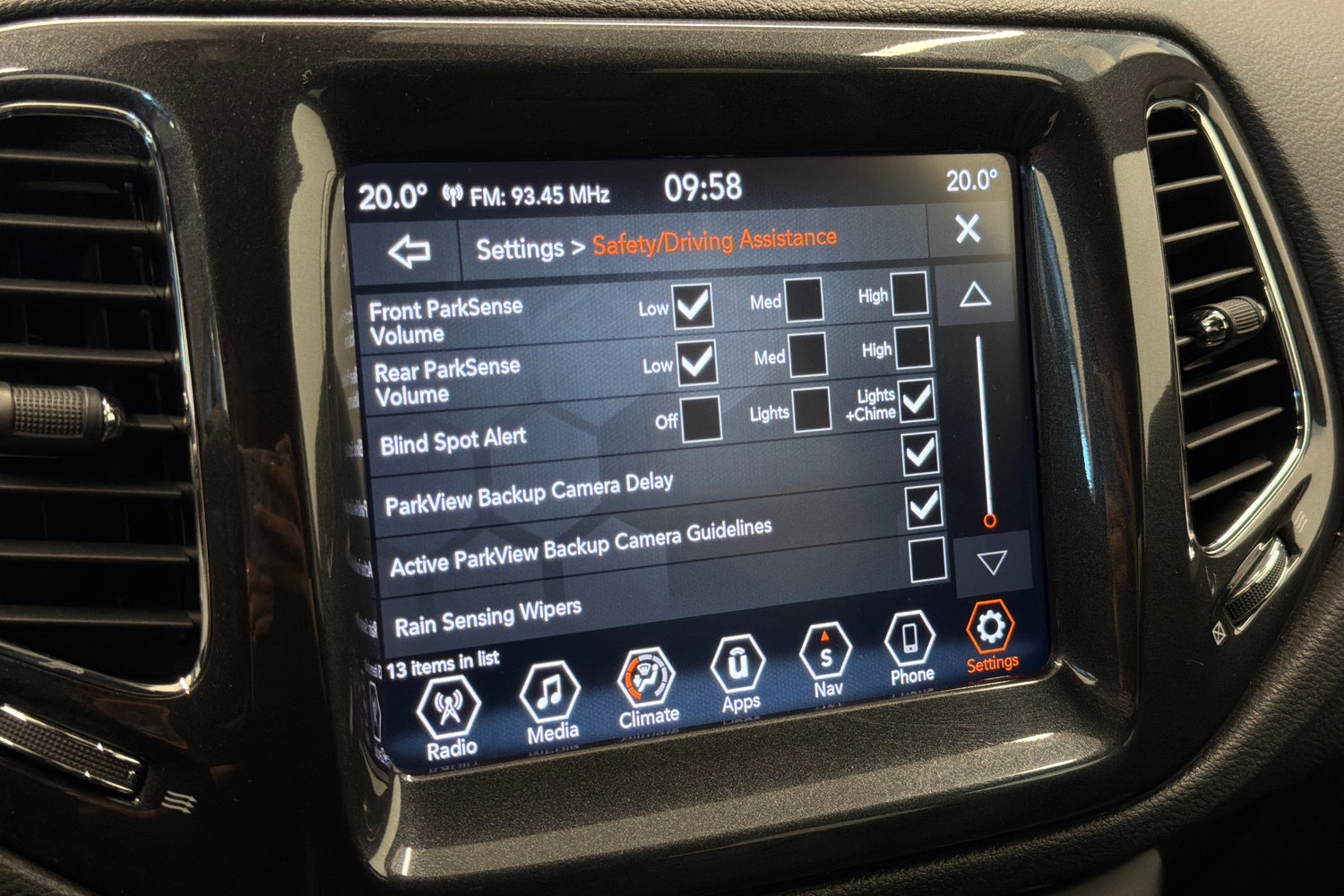 Jeep Compass vaihtoauto
