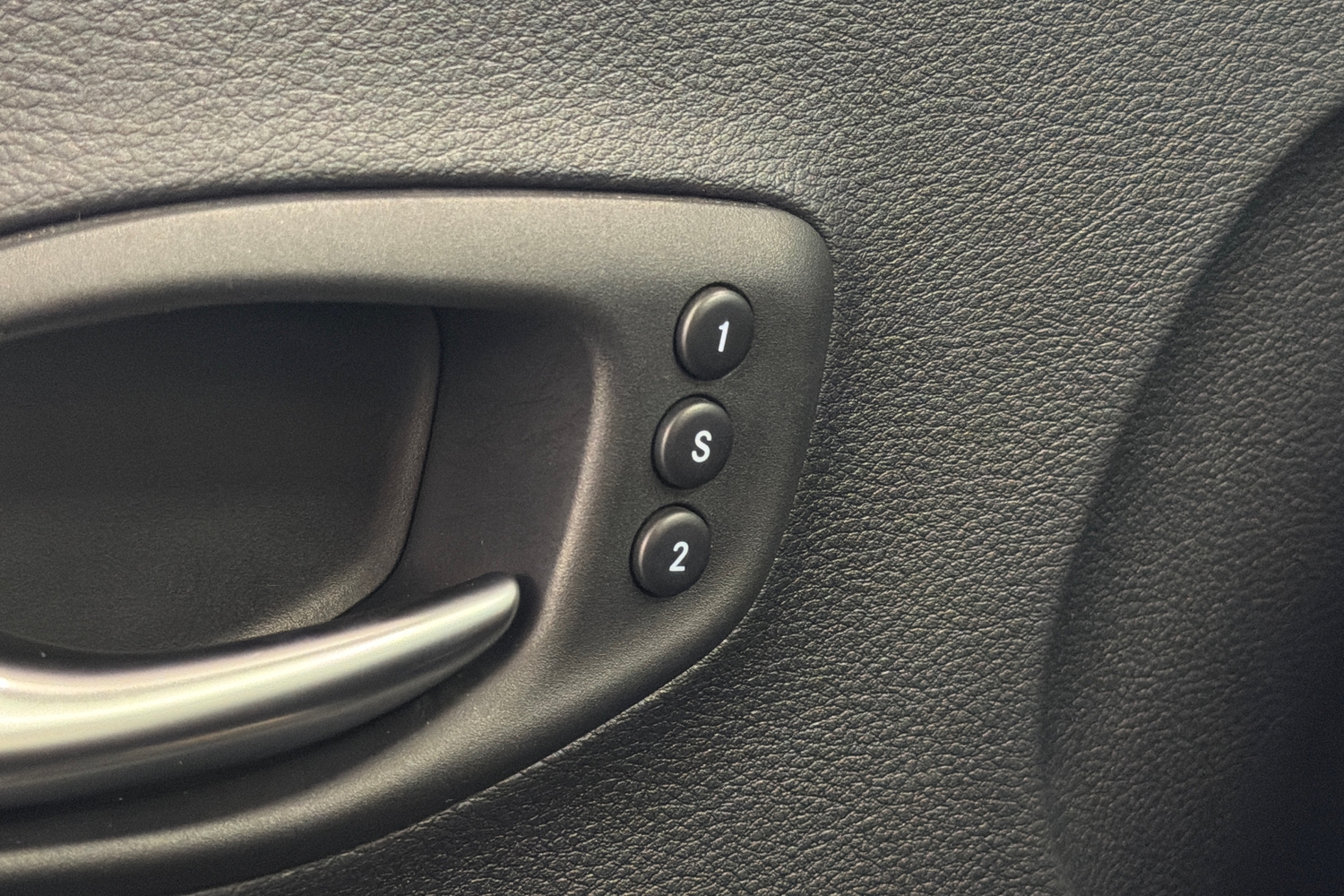 Jeep Compass vaihtoauto
