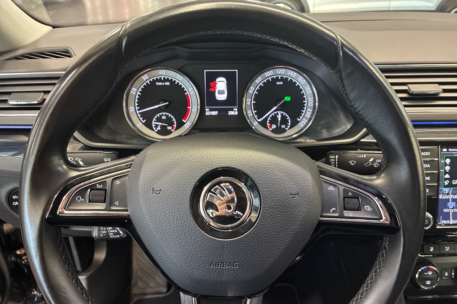 Skoda Superb vaihtoauto