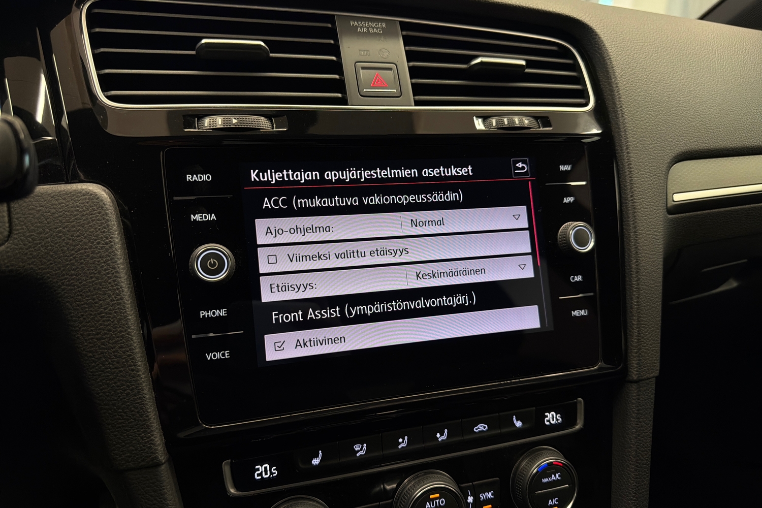 Volkswagen Golf vaihtoauto