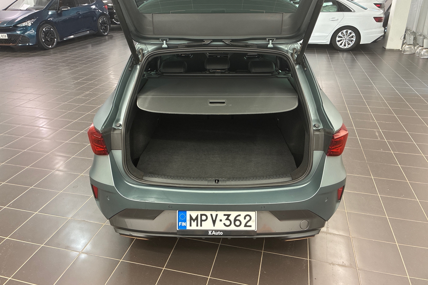 Cupra Leon Sportstourer vaihtoauto