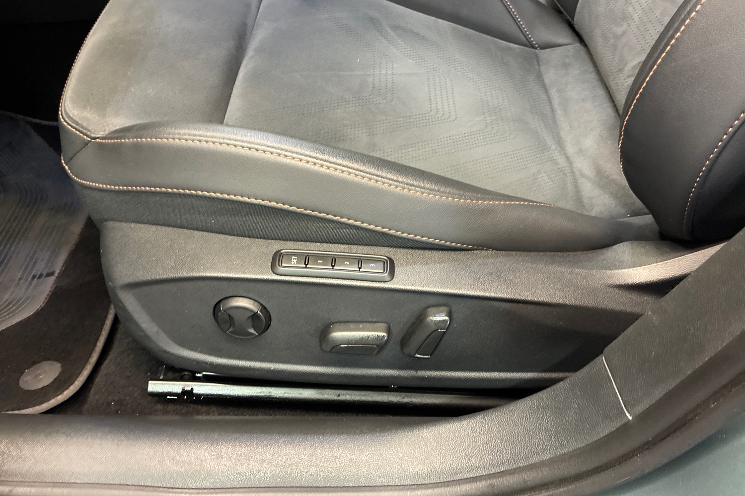 Cupra Leon Sportstourer vaihtoauto