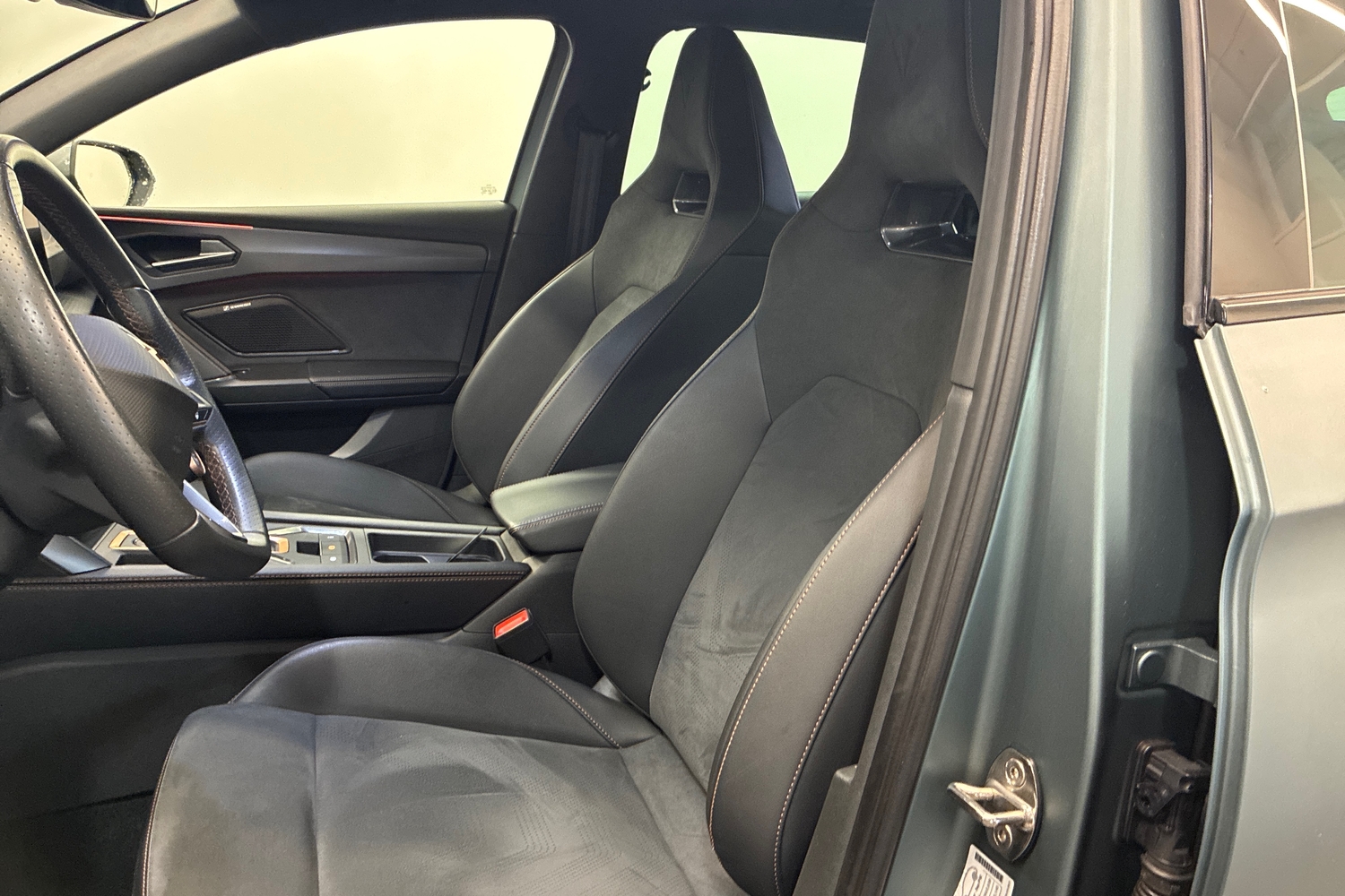 Cupra Leon Sportstourer vaihtoauto