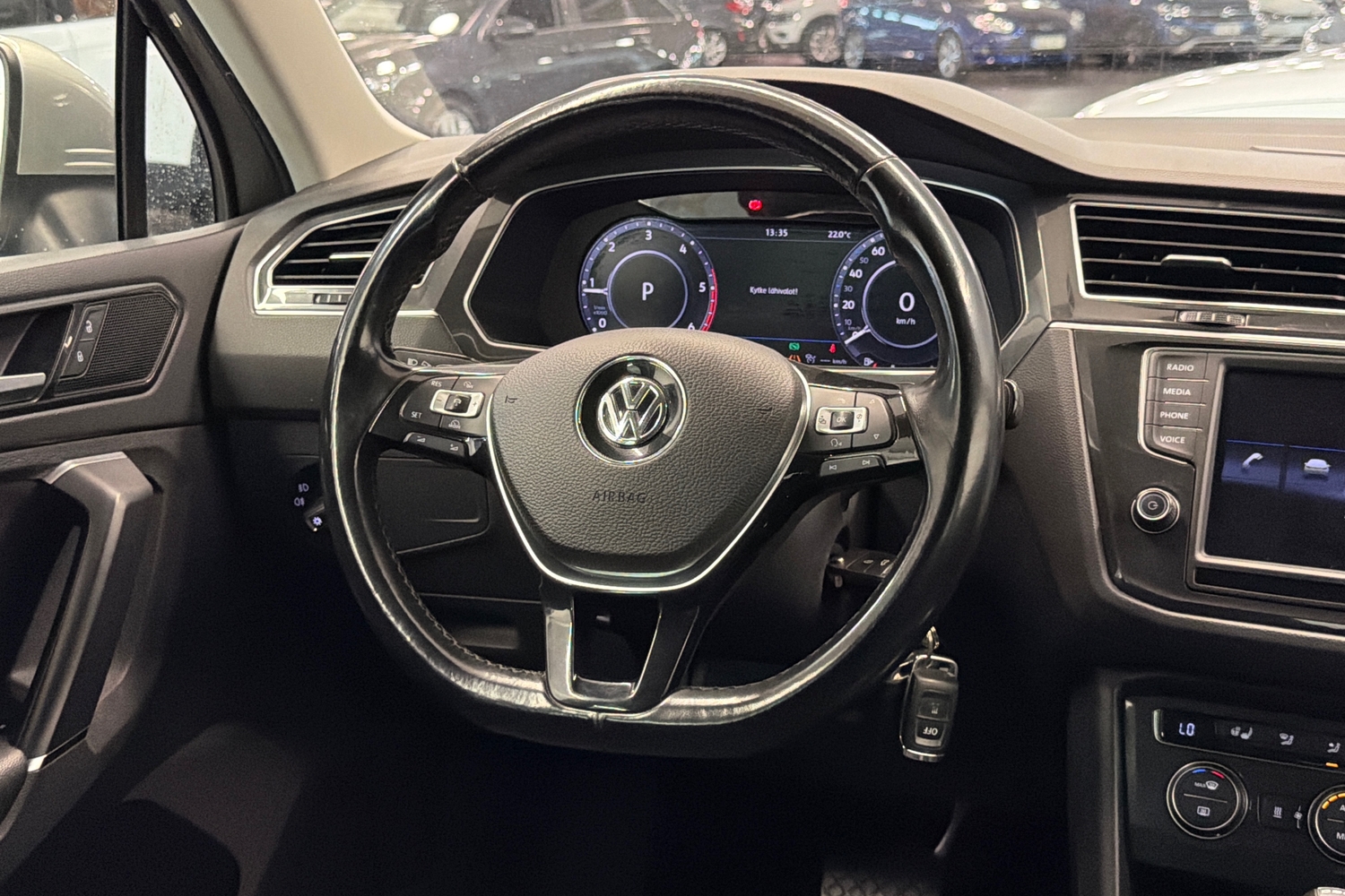 Volkswagen Tiguan vaihtoauto