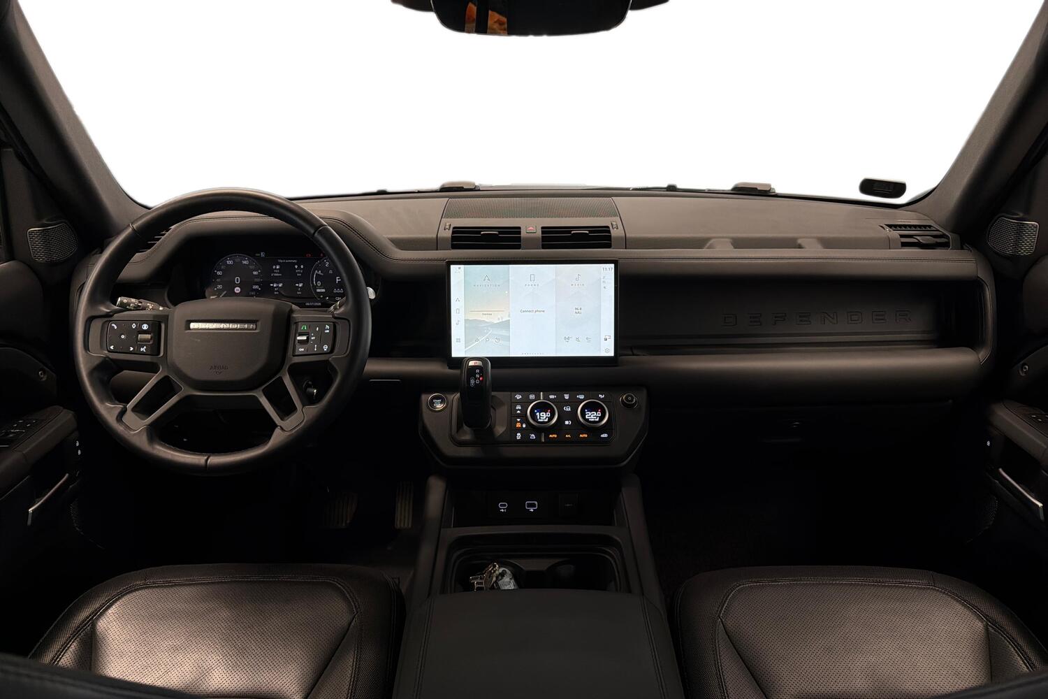 Land Rover Defender vaihtoauto