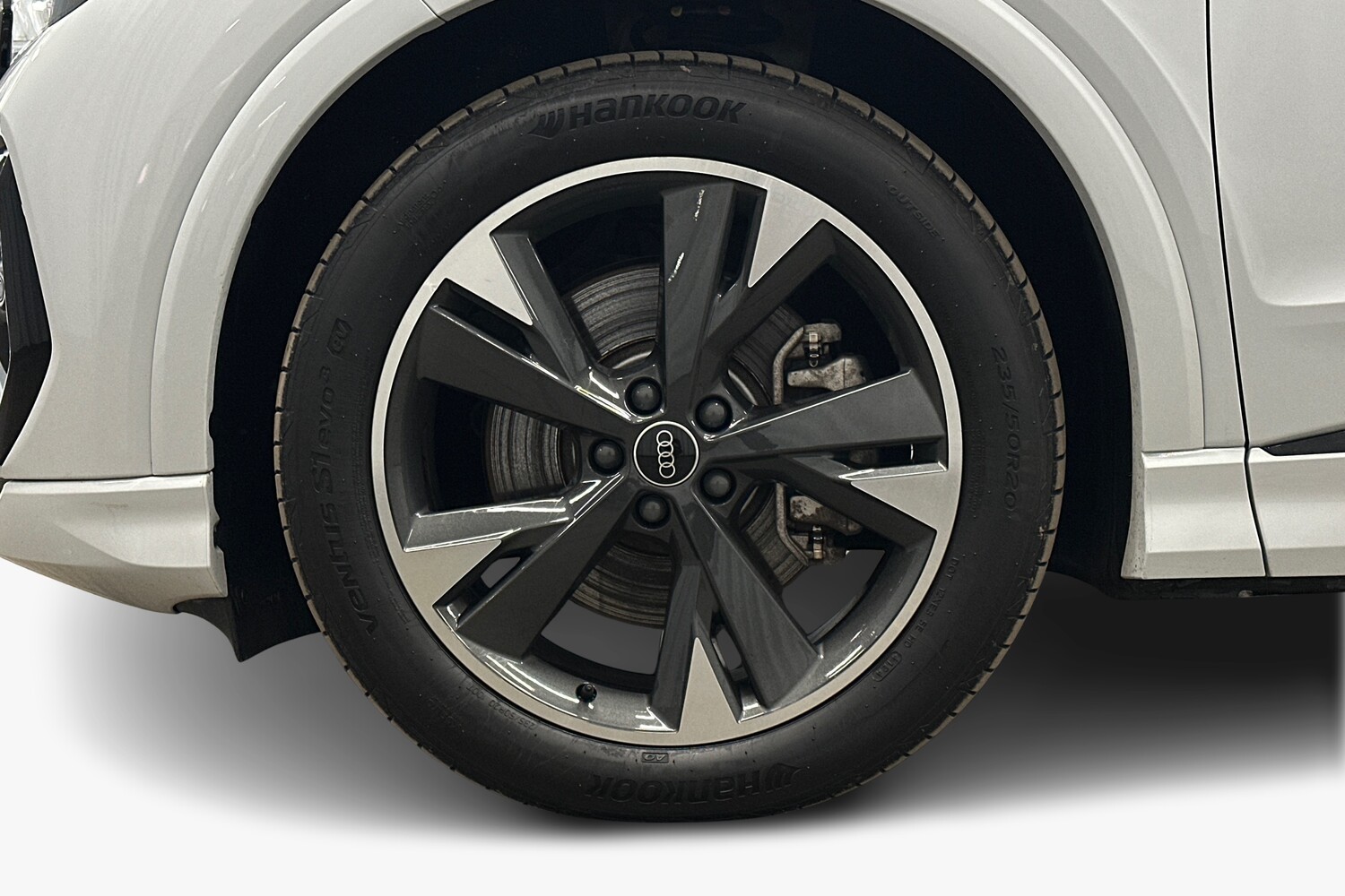Audi Q4 e-tron vaihtoauto