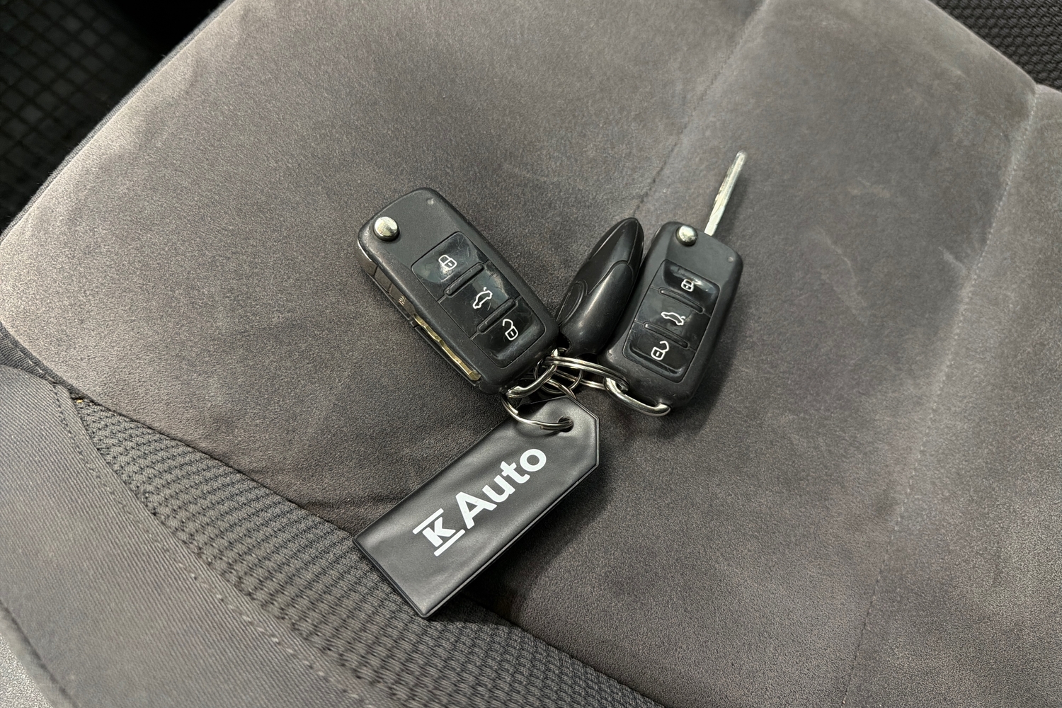 Volkswagen Touran vaihtoauto