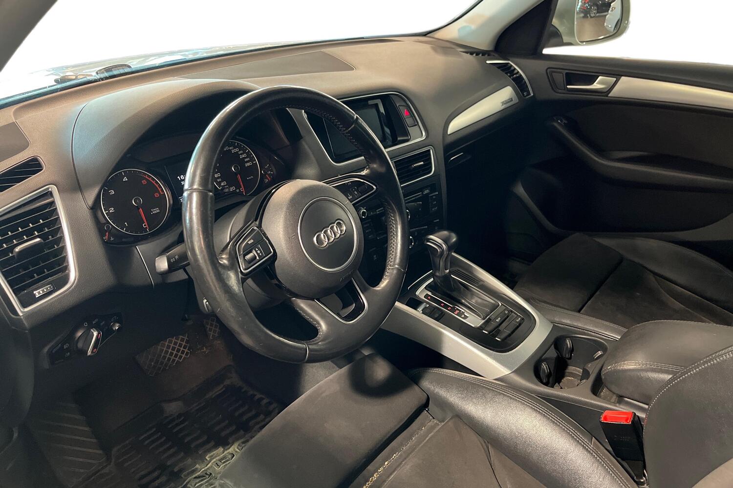 Audi Q5 vaihtoauto