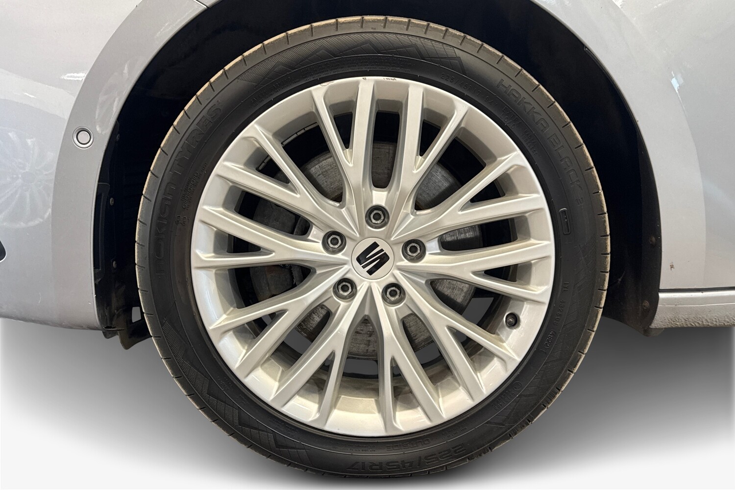 SEAT Leon Sportstourer vaihtoauto