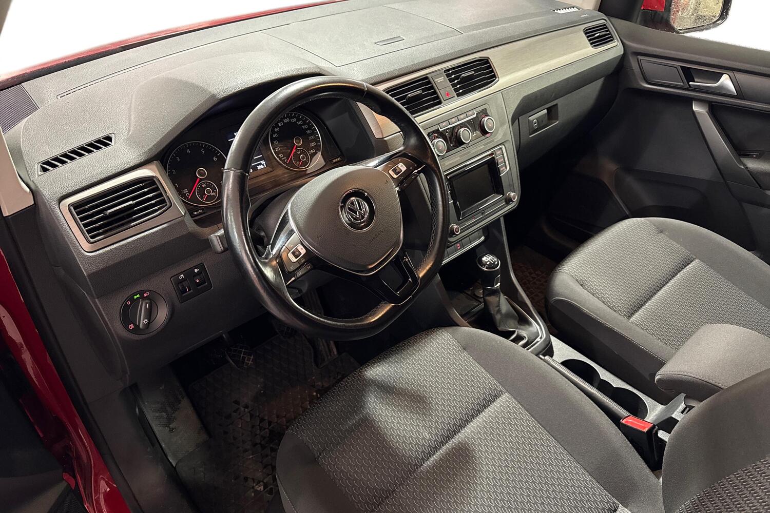 Volkswagen Caddy Maxi vaihtoauto