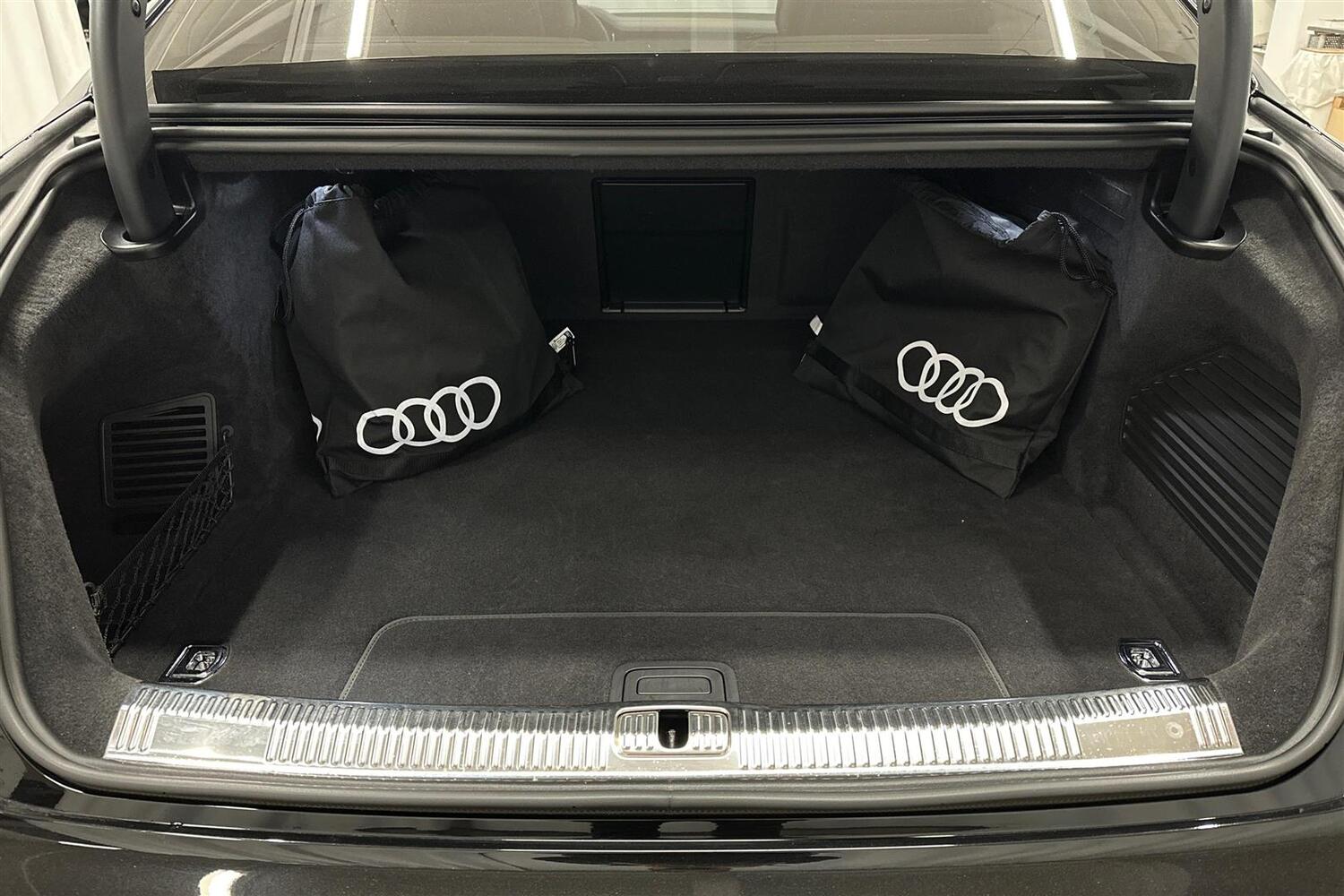 Audi A8 vaihtoauto