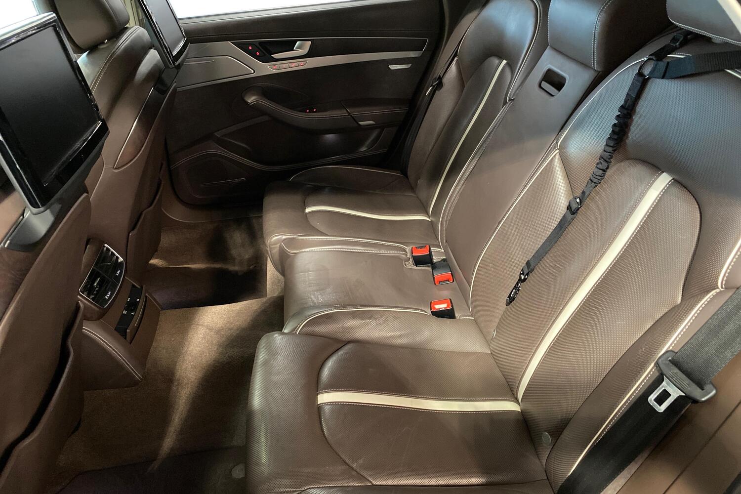 Audi A8 vaihtoauto