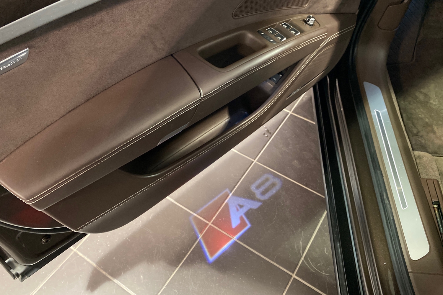 Audi A8 vaihtoauto