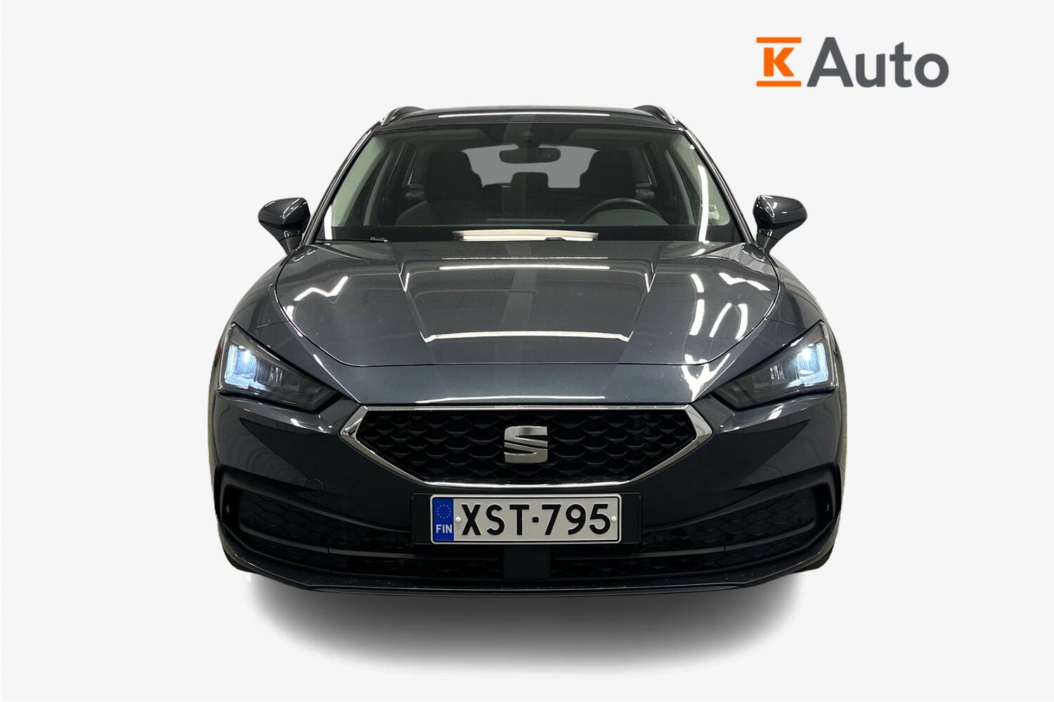 SEAT Leon Sportstourer vaihtoauto