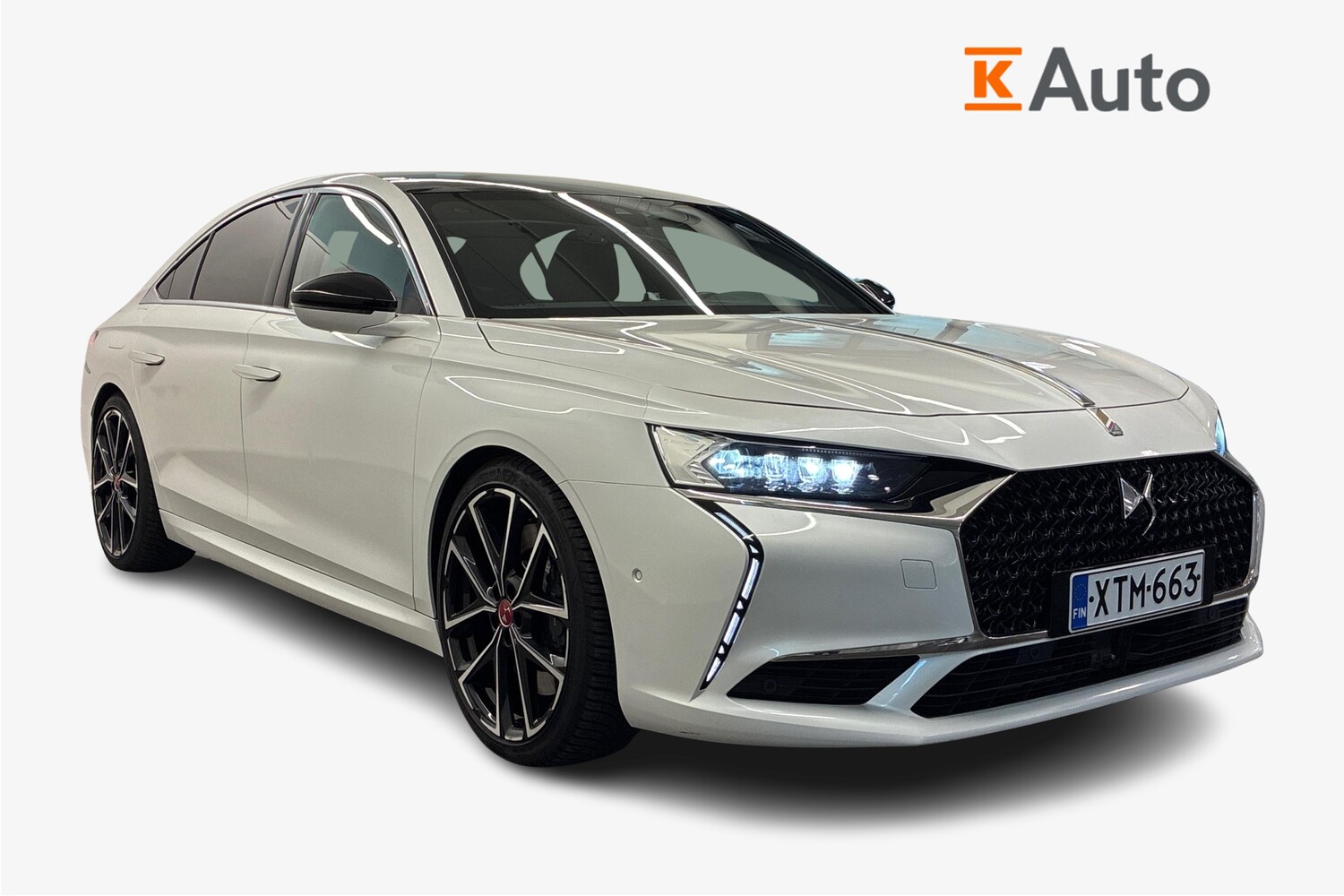 DS 9 vaihtoauto