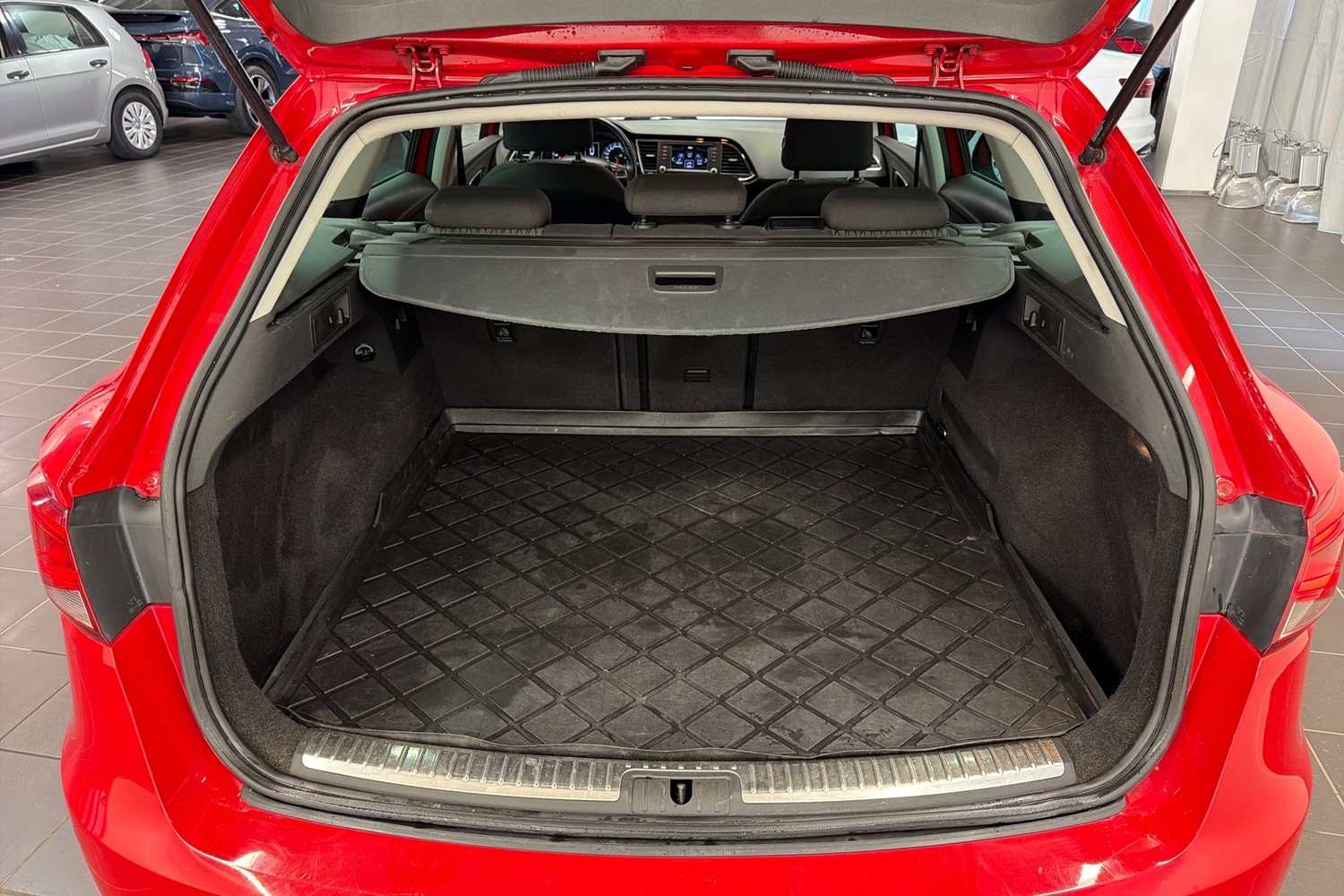 SEAT Leon ST vaihtoauto