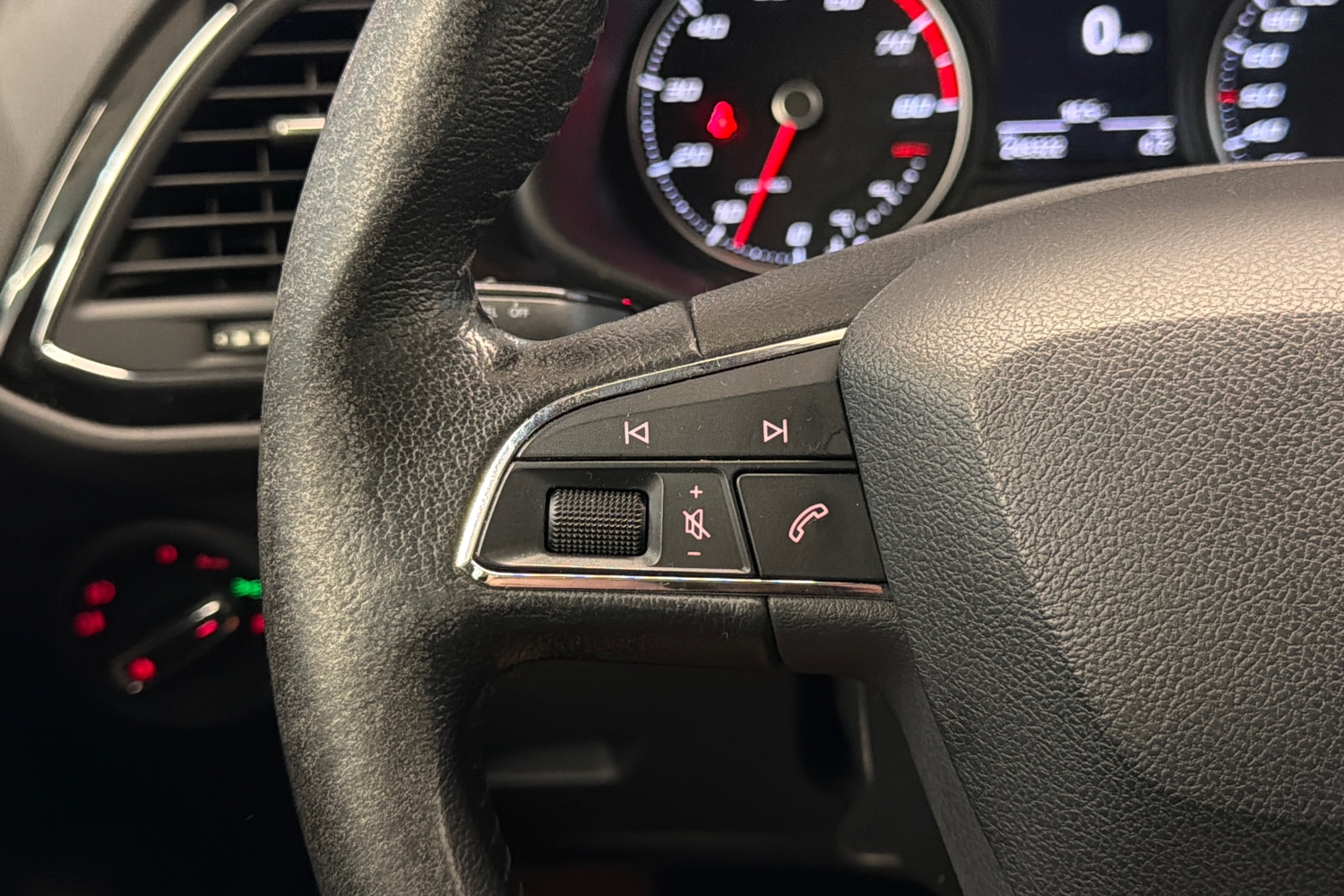 SEAT Leon ST vaihtoauto