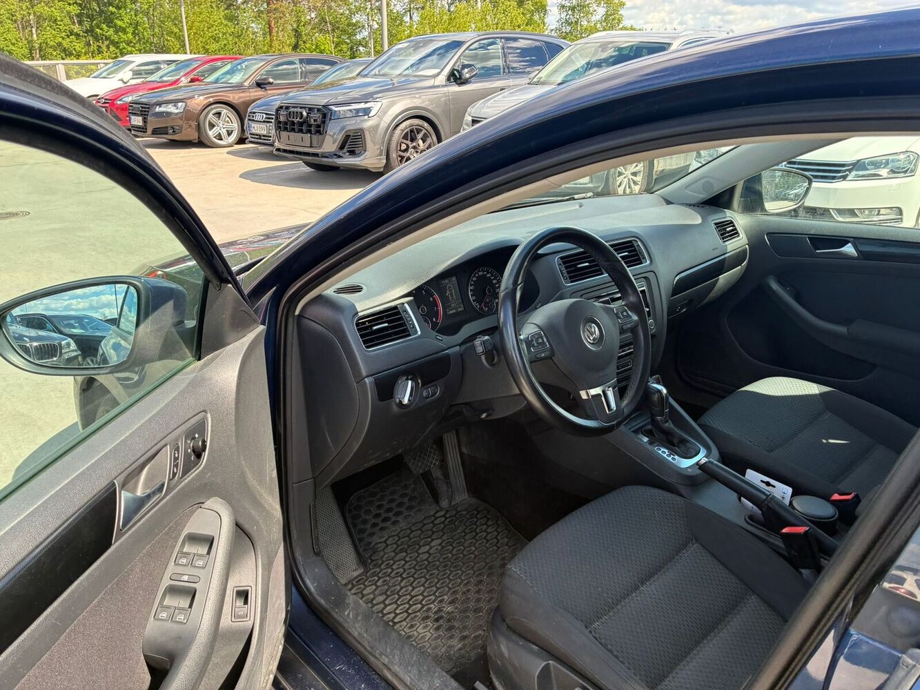 Volkswagen Jetta vaihtoauto