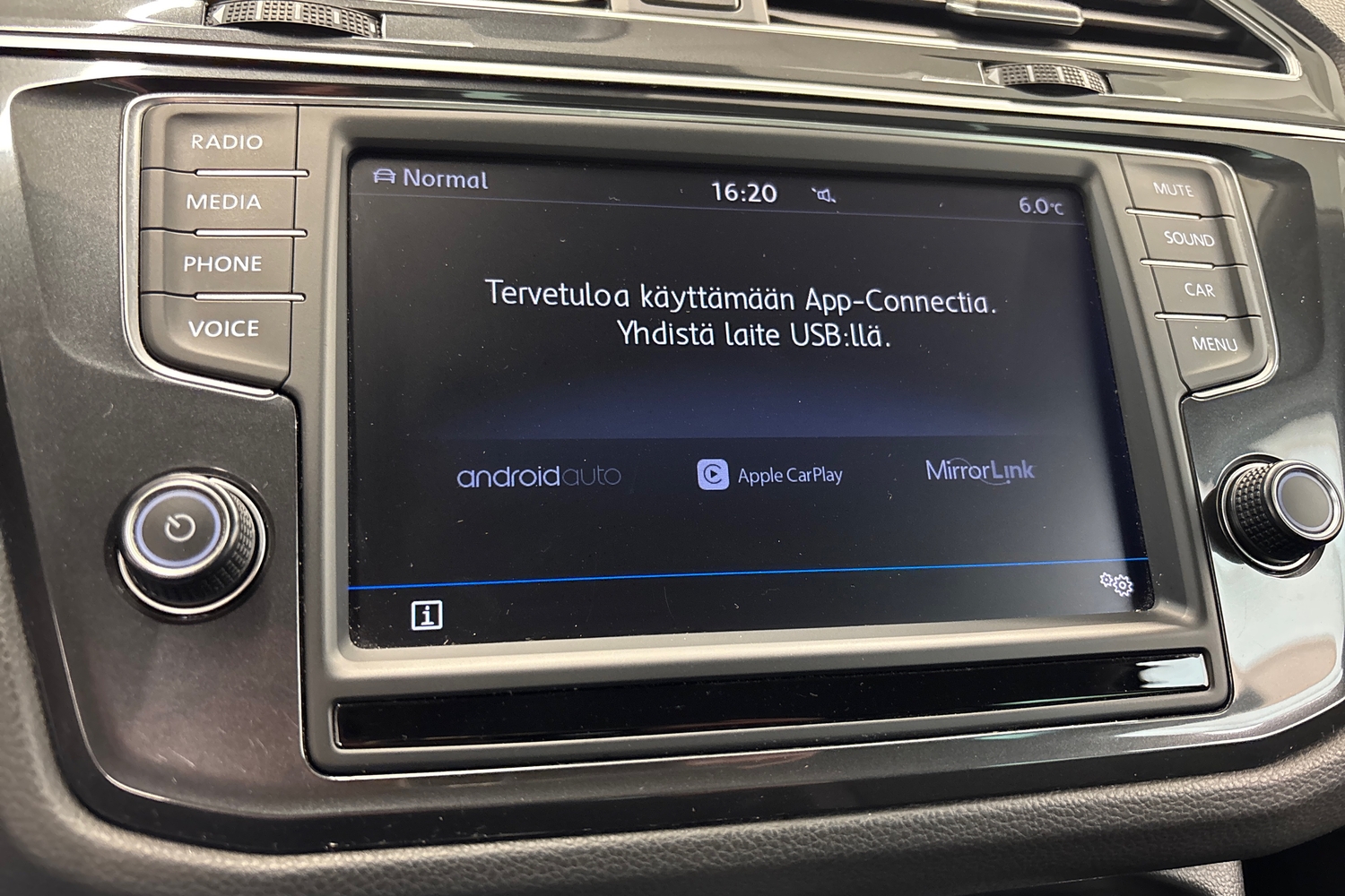 Volkswagen Tiguan vaihtoauto