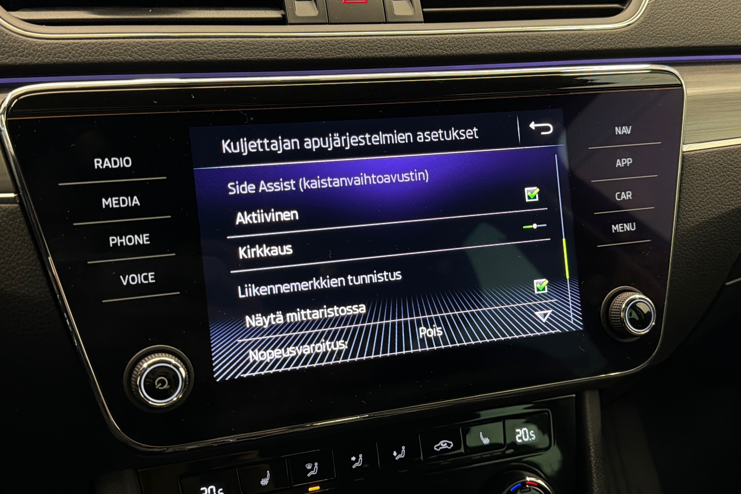 Skoda Superb vaihtoauto