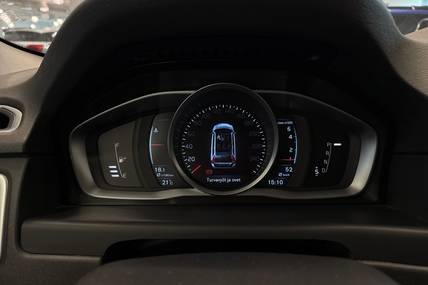 Volvo V70 vaihtoauto