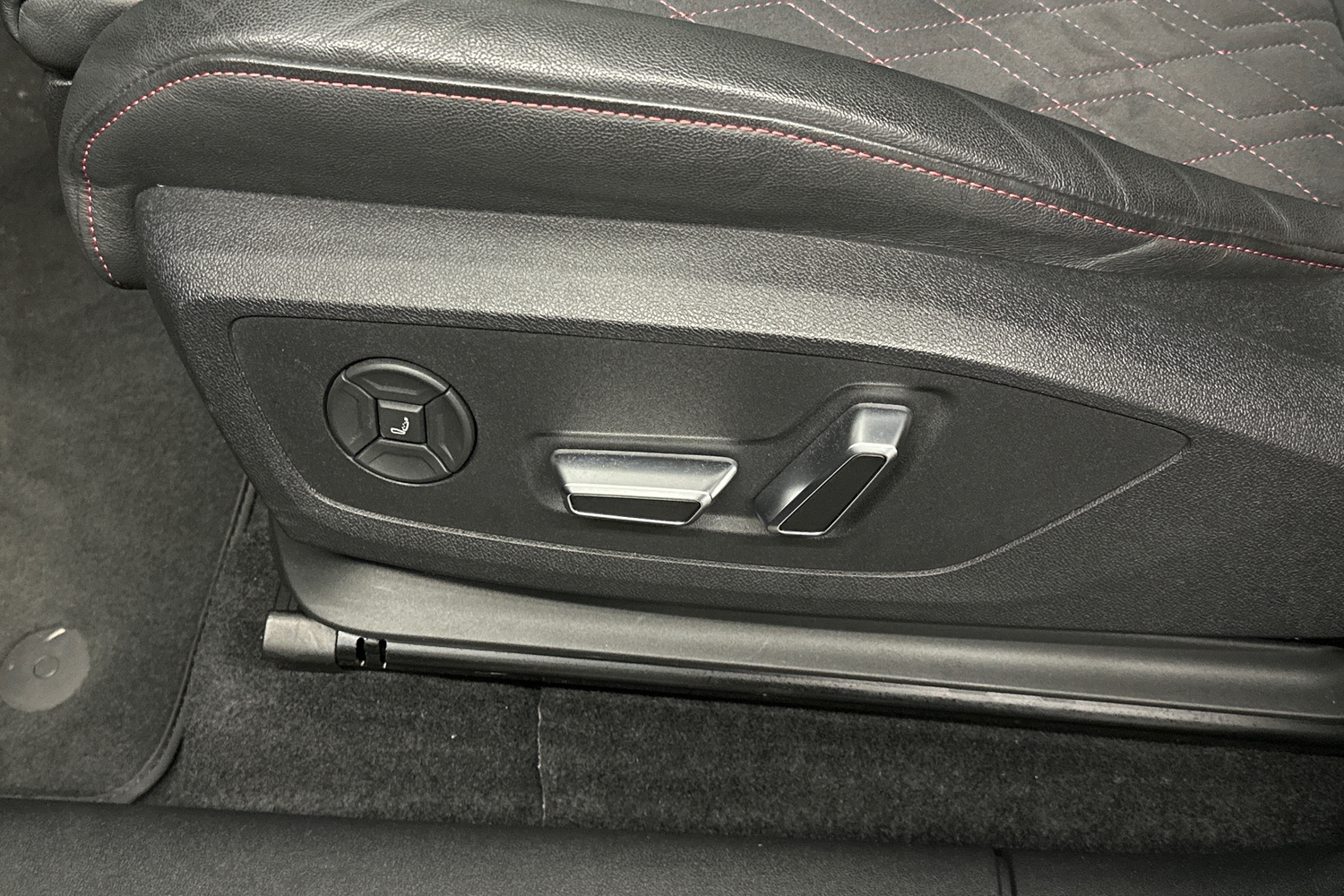 Audi Q6 e-tron vaihtoauto