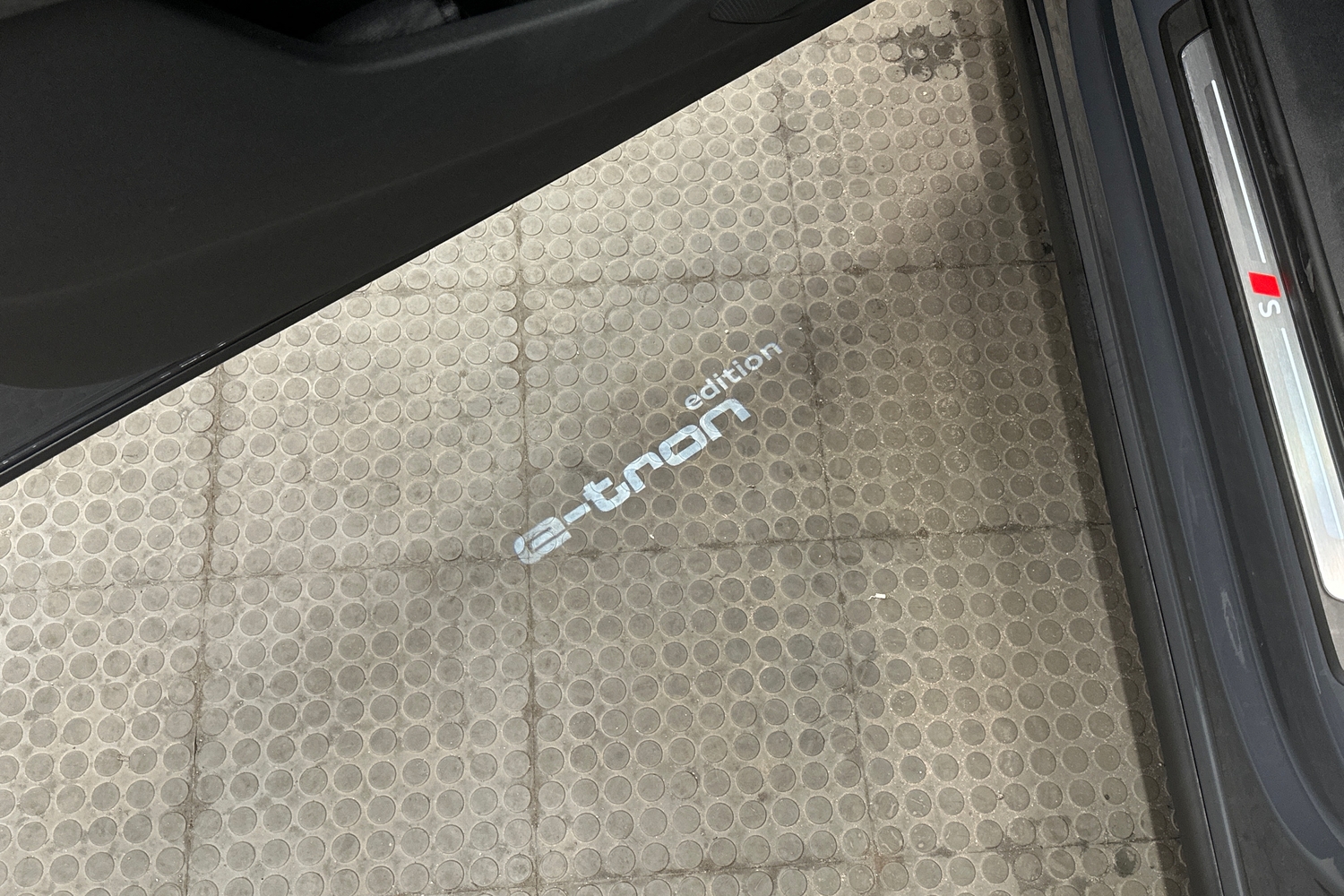 Audi Q6 e-tron vaihtoauto