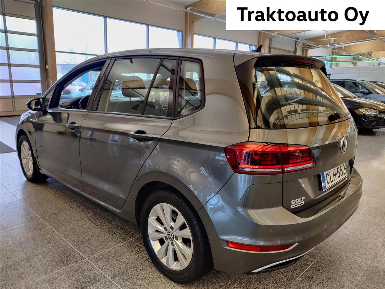 Volkswagen Golf Sportsvan vaihtoauto