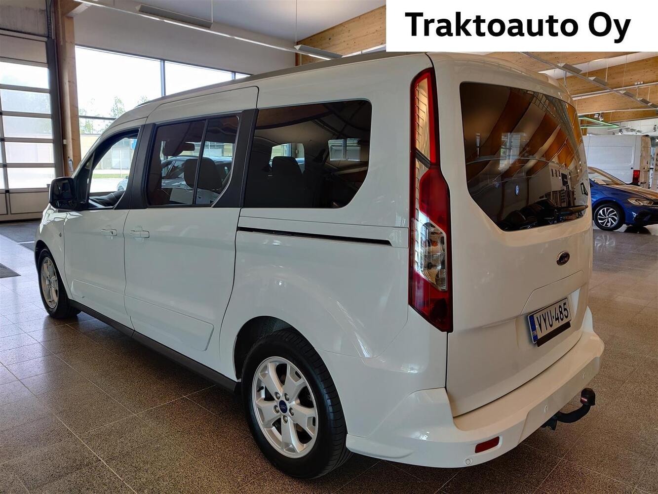 Ford Grand Tourneo Connect vaihtoauto