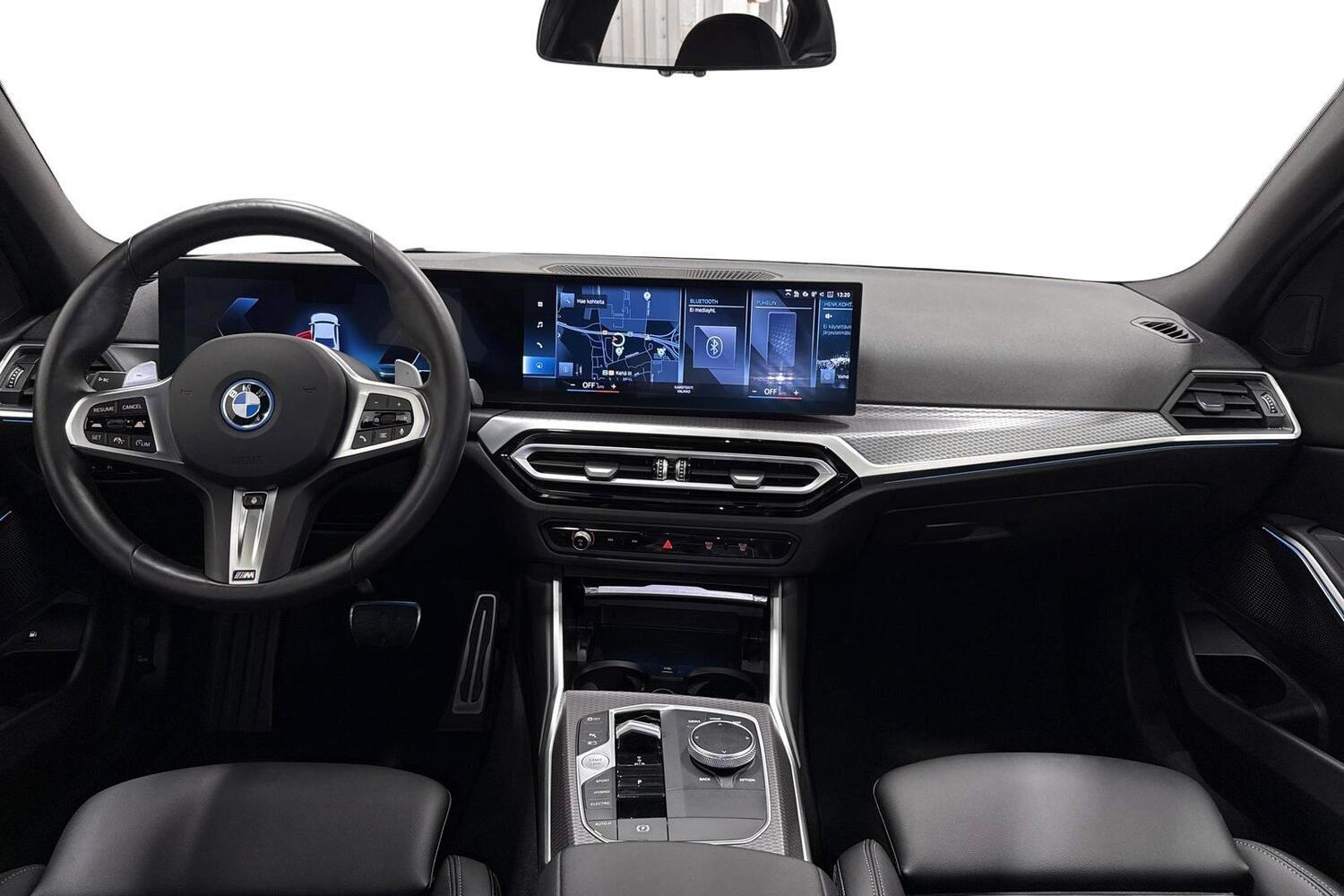 BMW 330 vaihtoauto