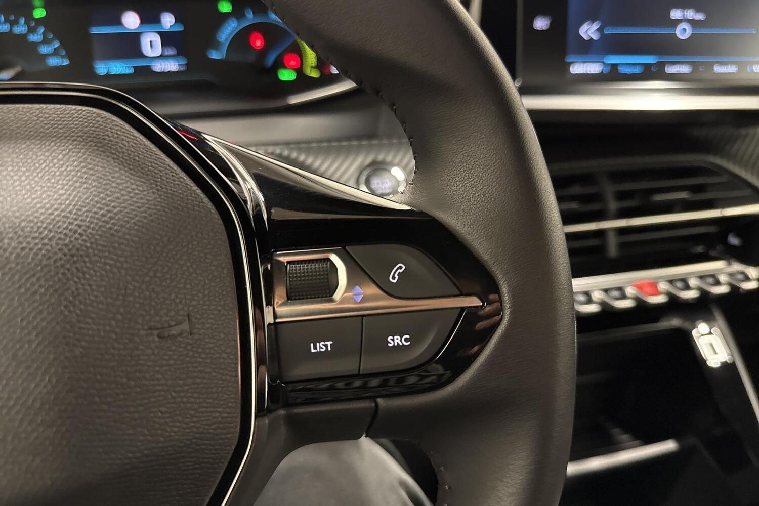 Peugeot e-2008 vaihtoauto