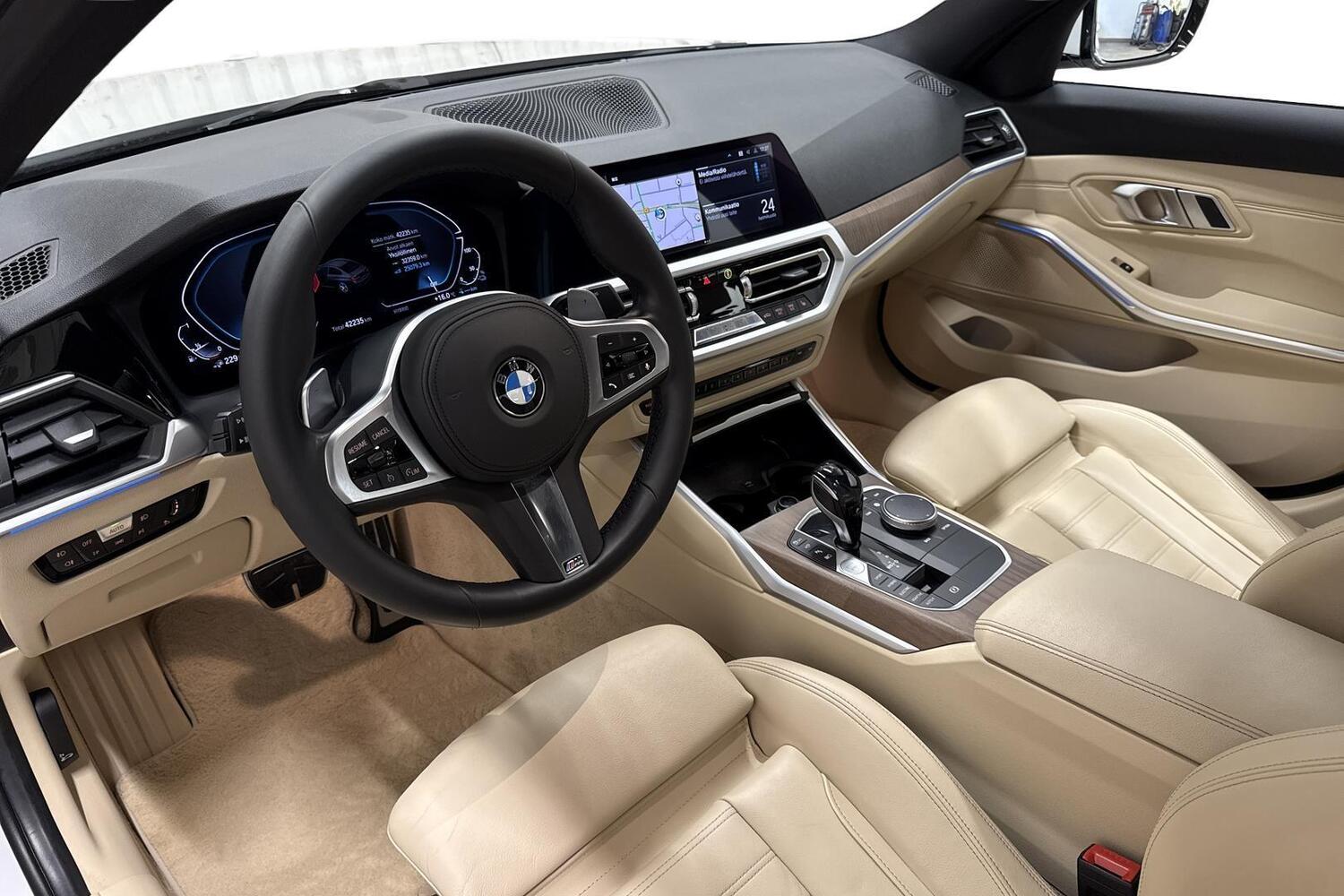 BMW 330 vaihtoauto