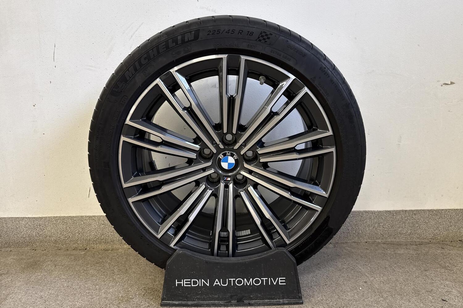 BMW 330 vaihtoauto