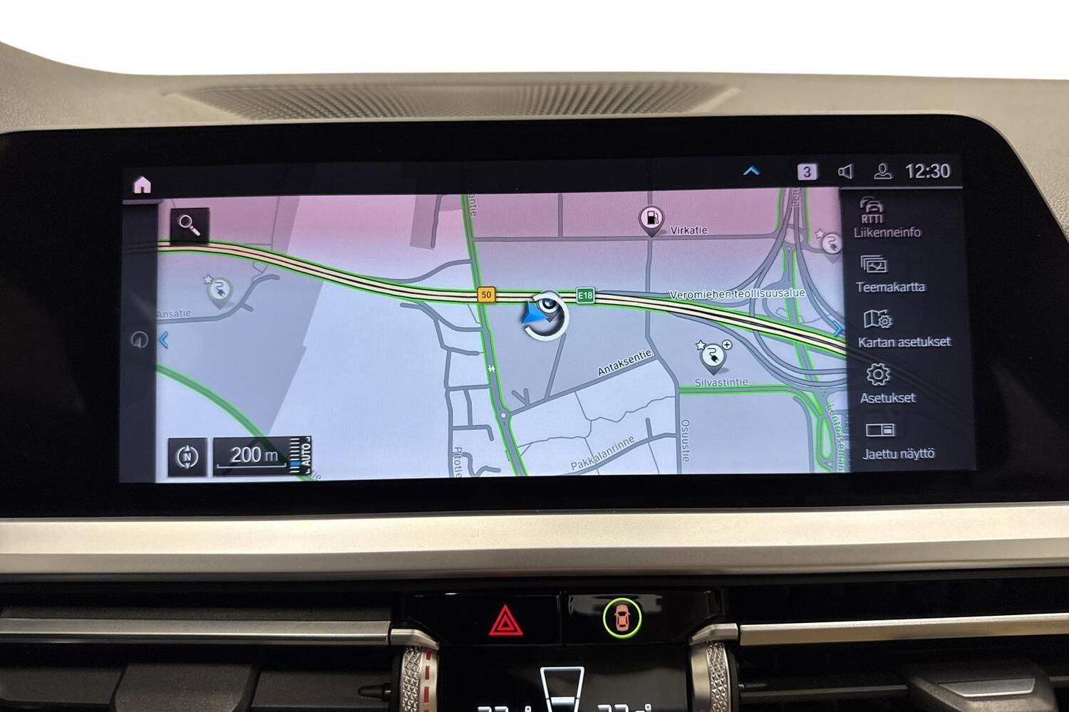 BMW 330 vaihtoauto
