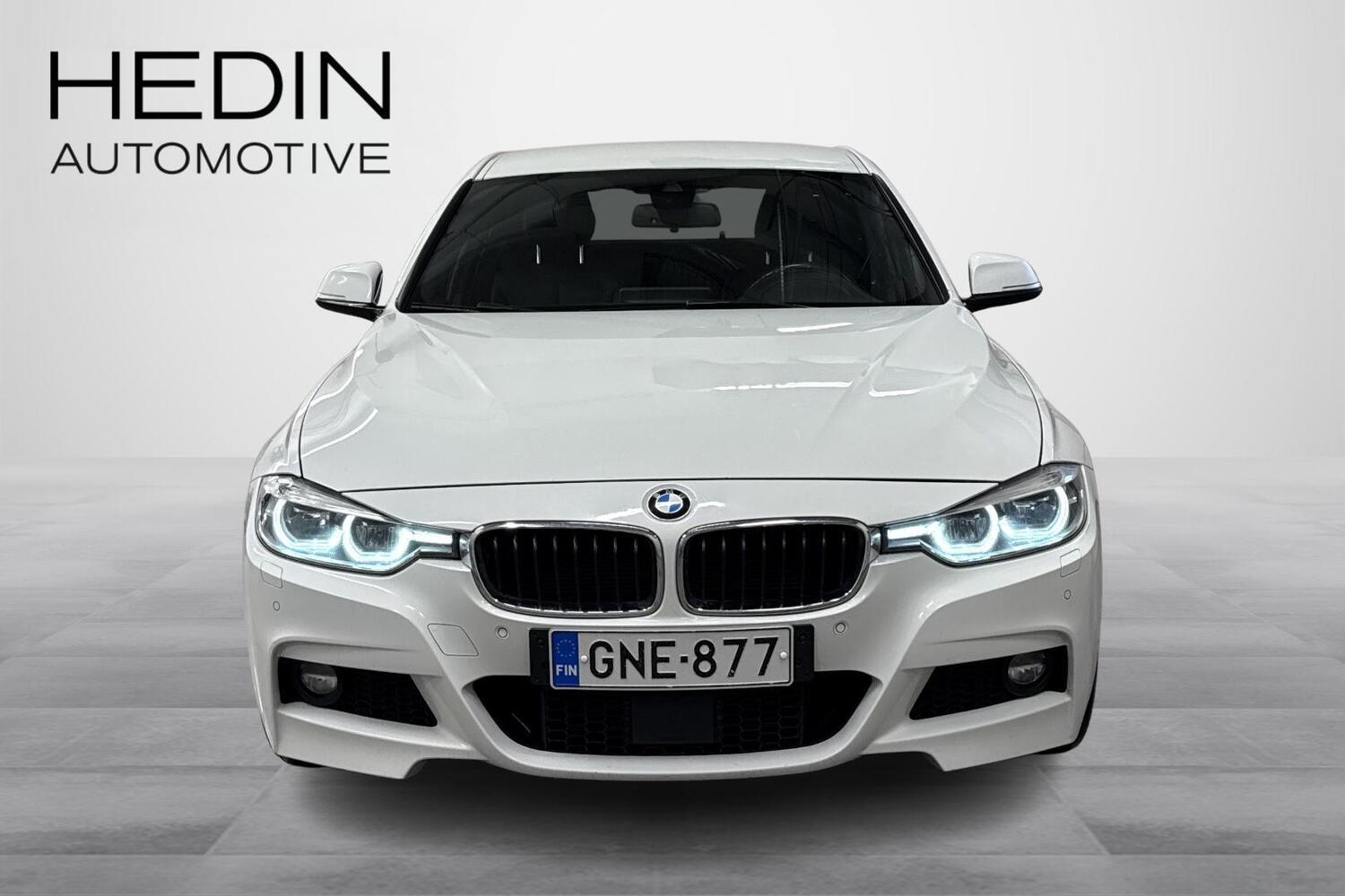 BMW 320 vaihtoauto