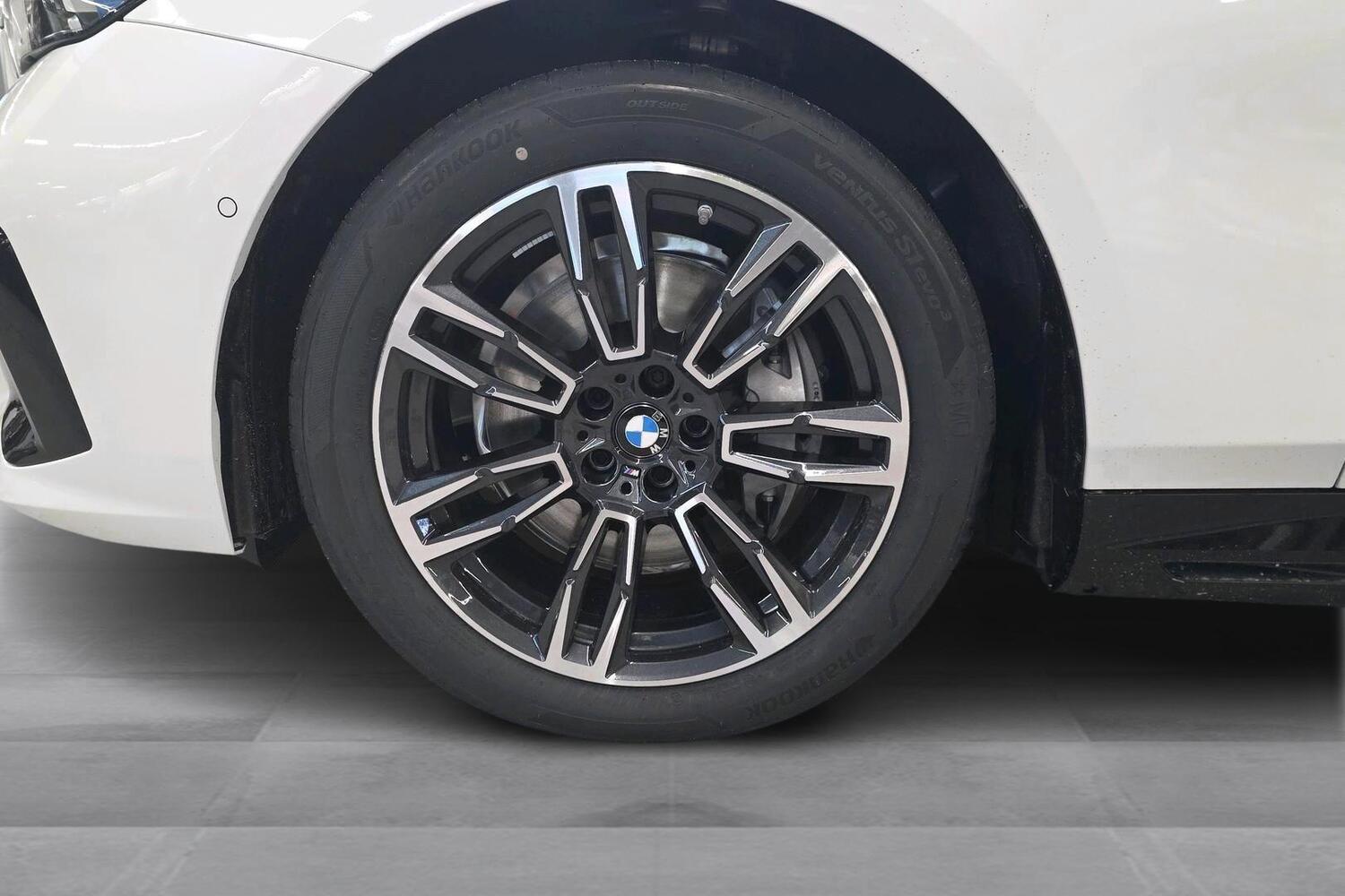 BMW i5 vaihtoauto