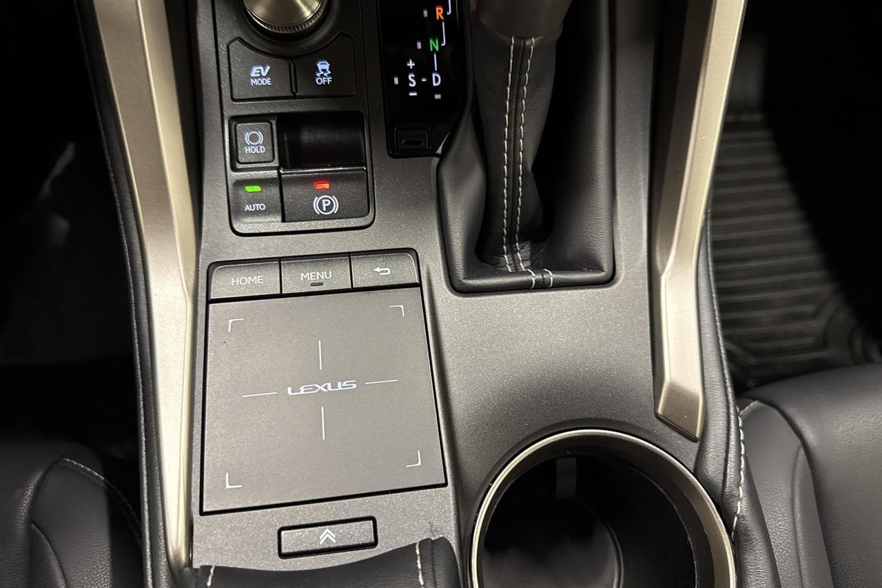Lexus NX vaihtoauto