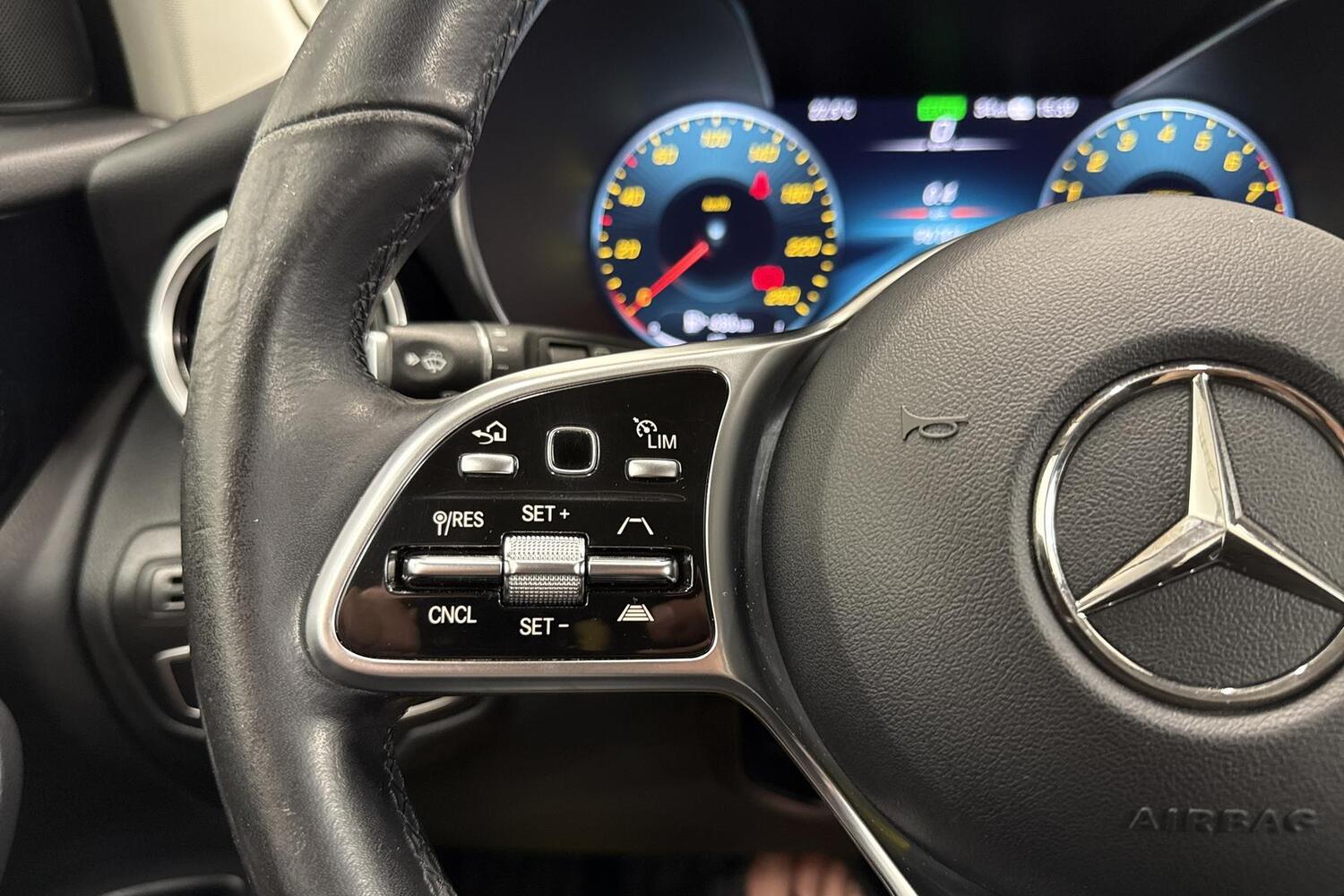 Mercedes-Benz GLC vaihtoauto