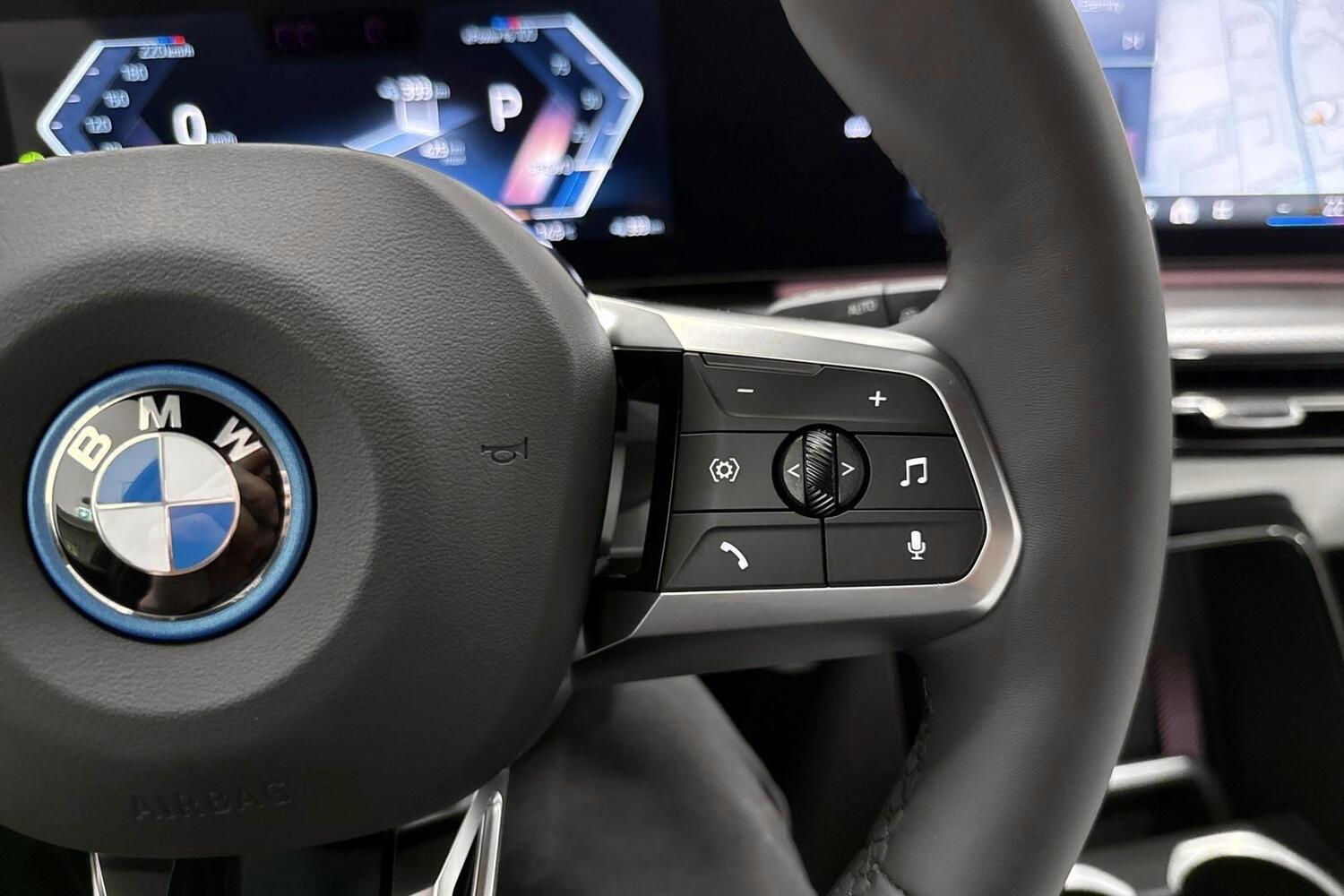 BMW iX1 vaihtoauto