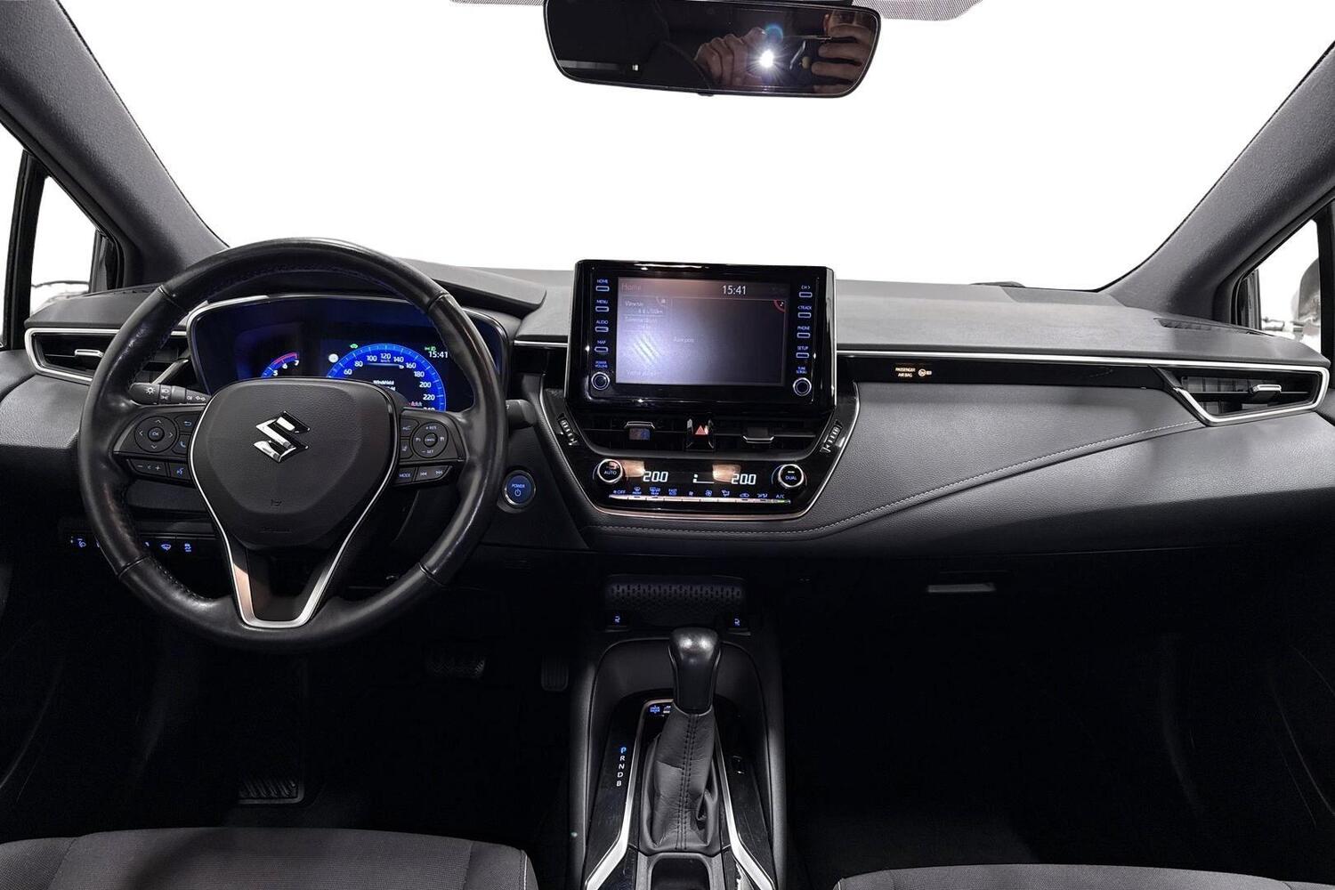 Suzuki Swace vaihtoauto
