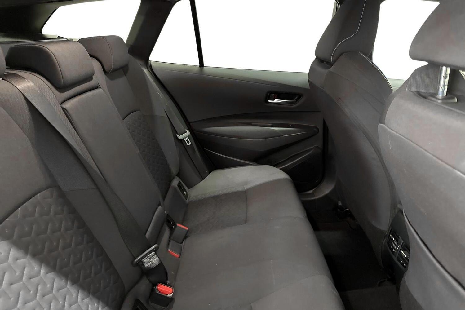 Suzuki Swace vaihtoauto