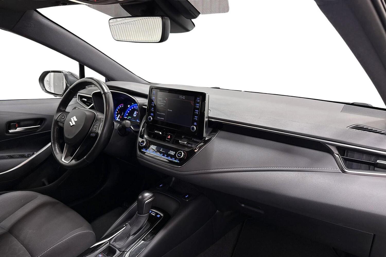 Suzuki Swace vaihtoauto