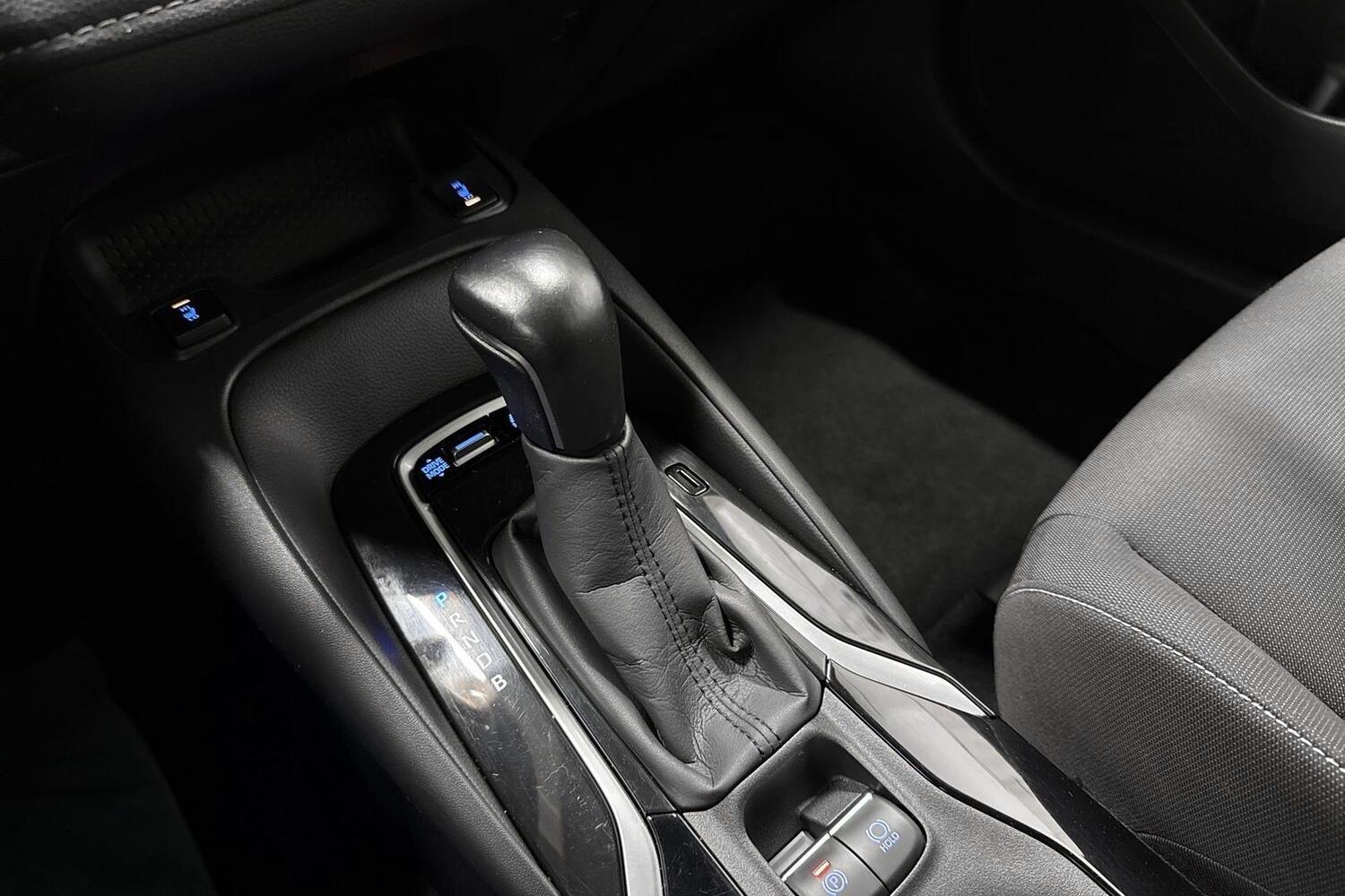 Suzuki Swace vaihtoauto