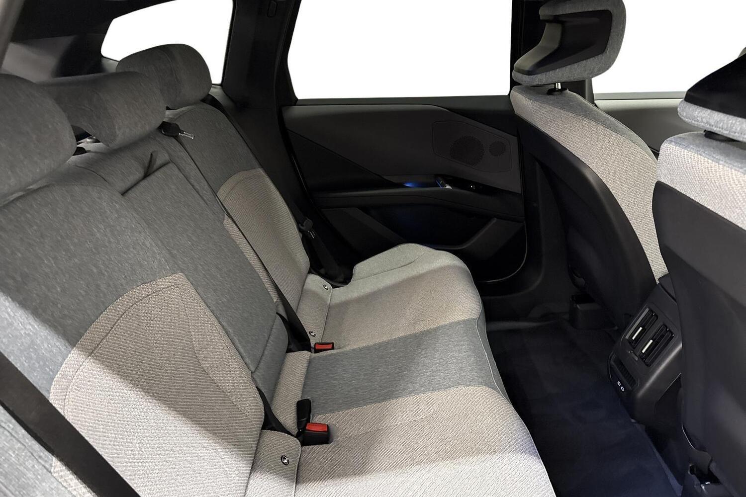 BMW iX3 vaihtoauto