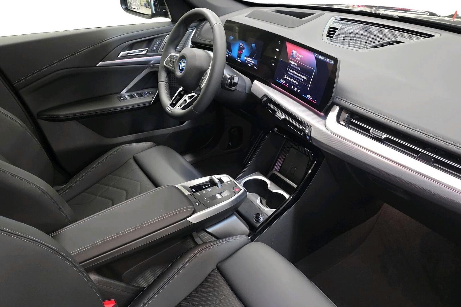 BMW iX1 vaihtoauto