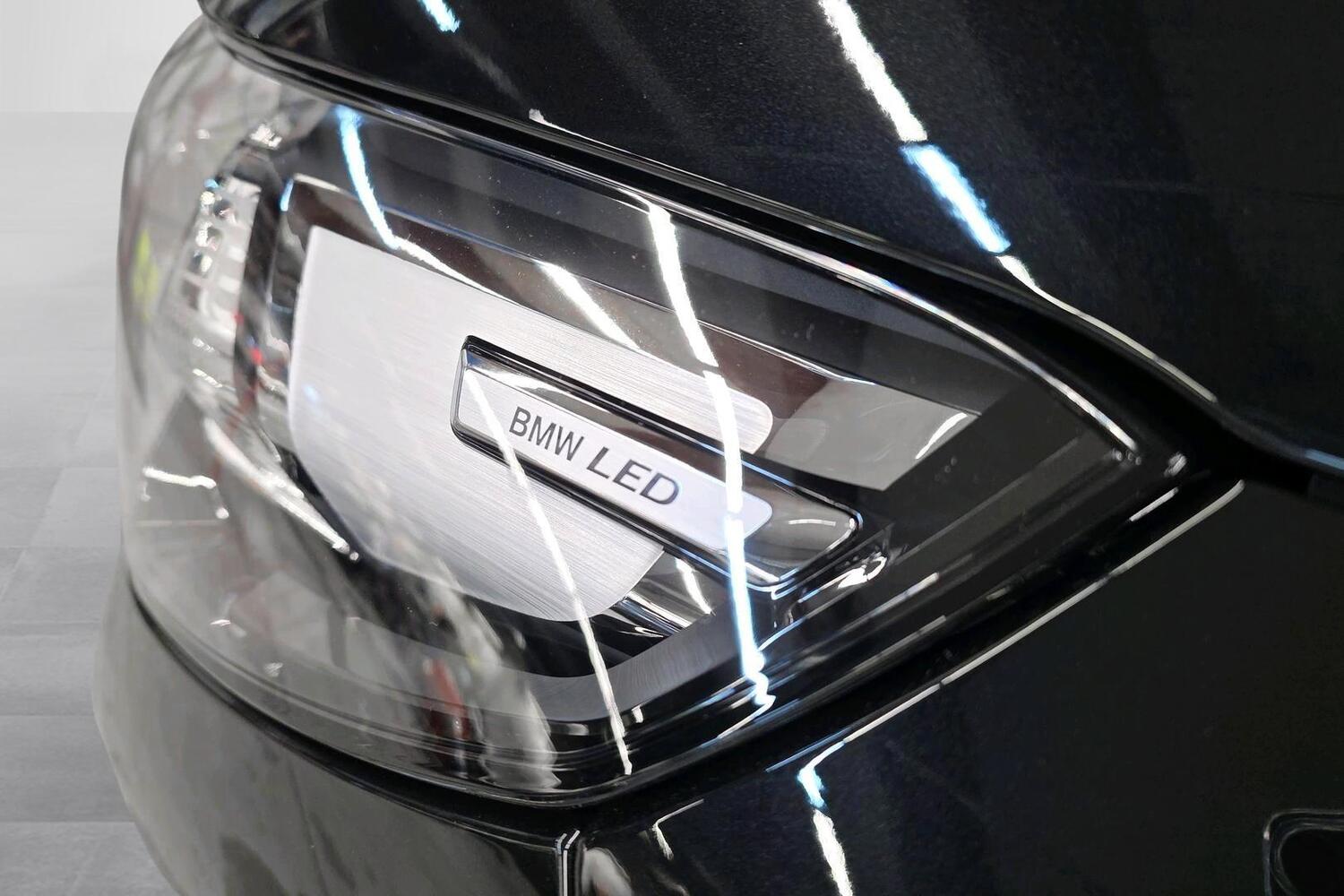 BMW iX1 vaihtoauto