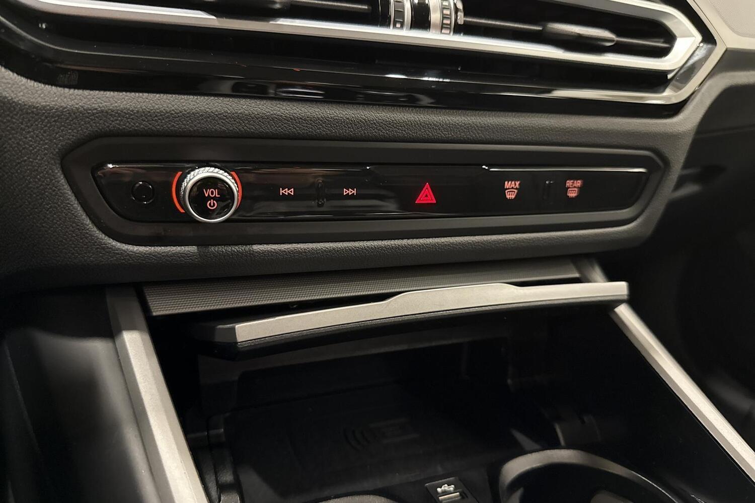 BMW 320 vaihtoauto