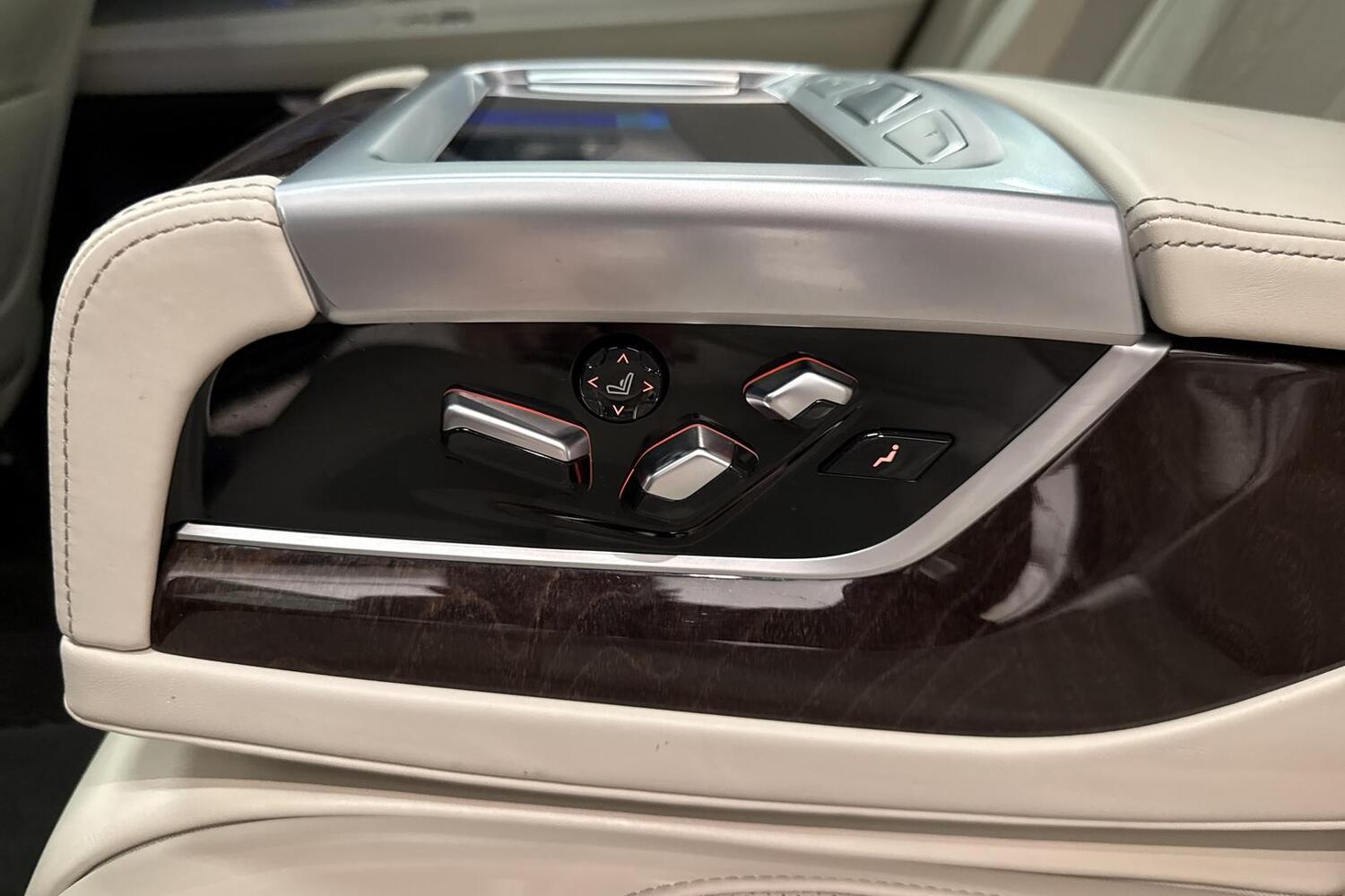 BMW 740 vaihtoauto